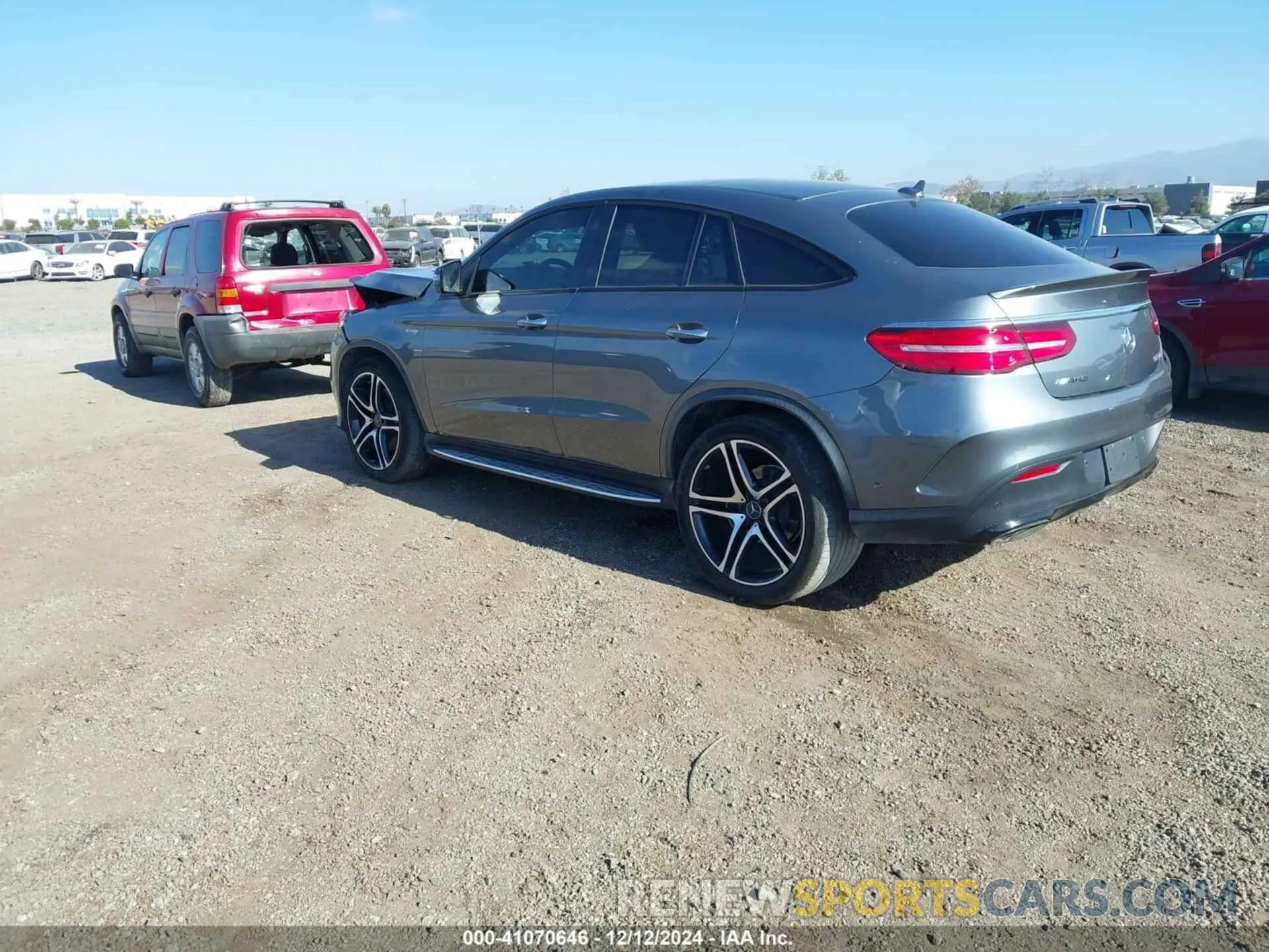 3 fotografías del automóvil dañado 4JGED6EB6KA135564 MERCEDES-BENZ AMG GLE 43 COUPE 2019