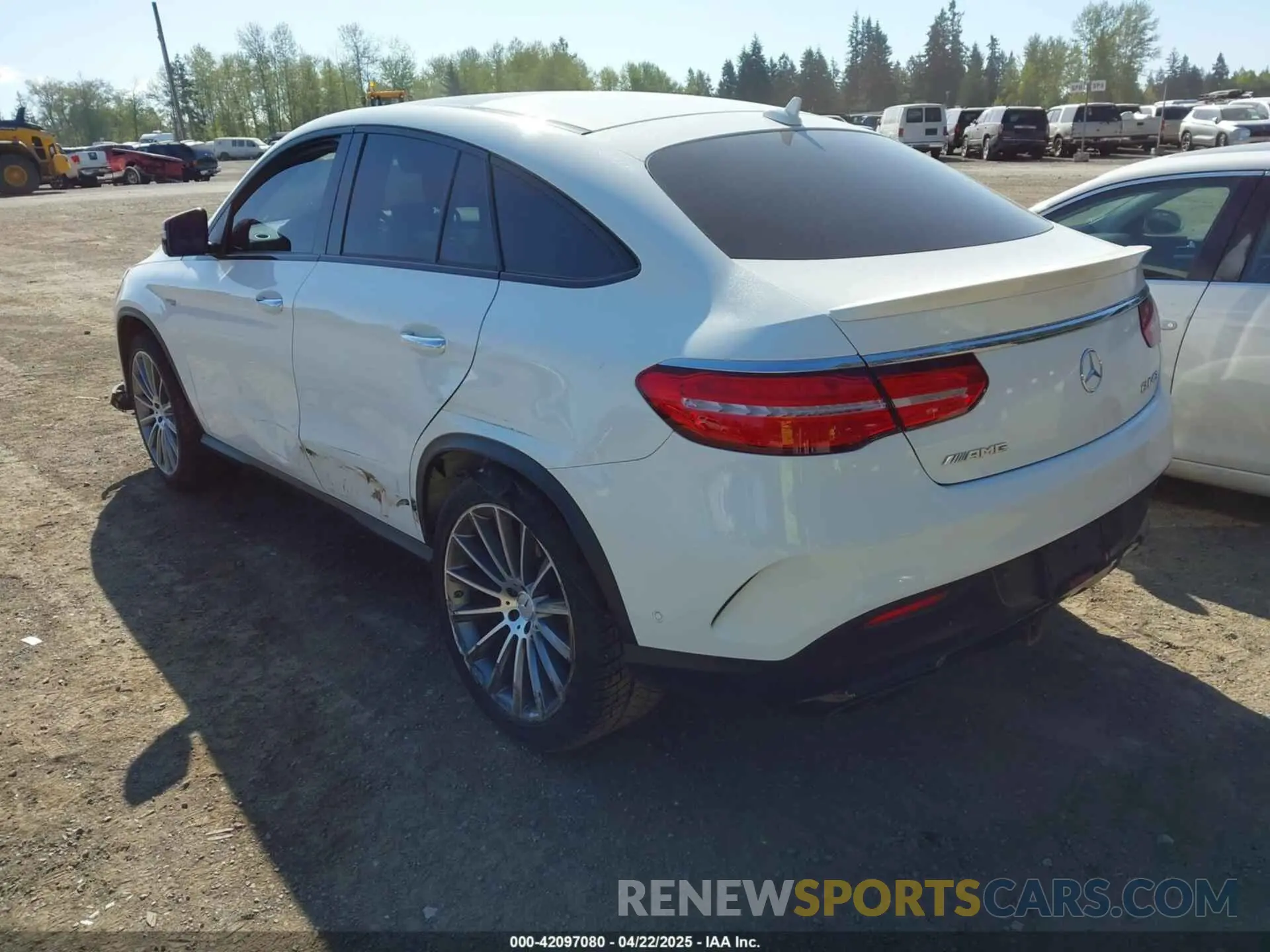 3 fotografías del automóvil dañado 4JGED6EB8KA133833 MERCEDES-BENZ AMG GLE 43 COUPE 2019