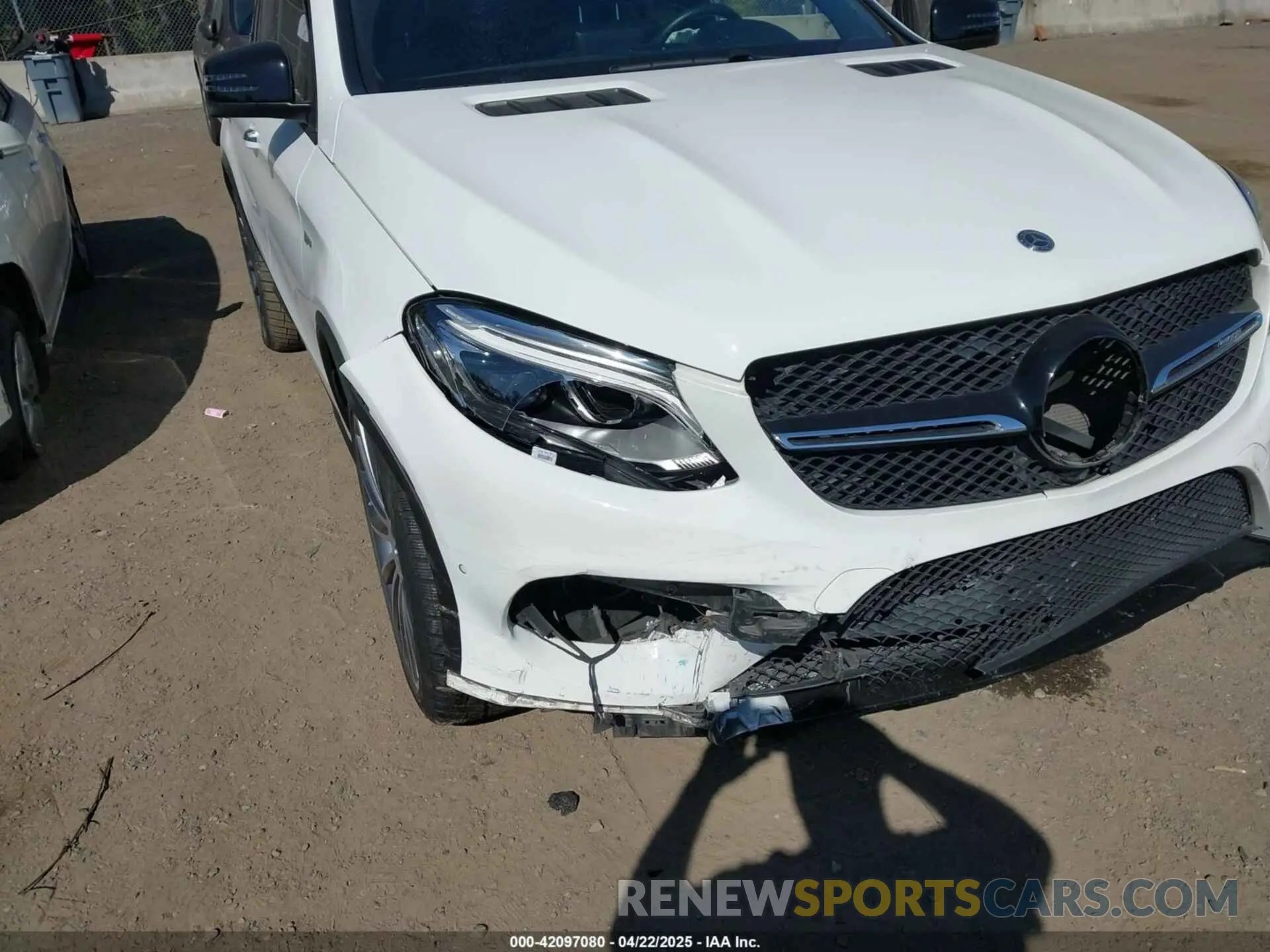 6 fotografías del automóvil dañado 4JGED6EB8KA133833 MERCEDES-BENZ AMG GLE 43 COUPE 2019