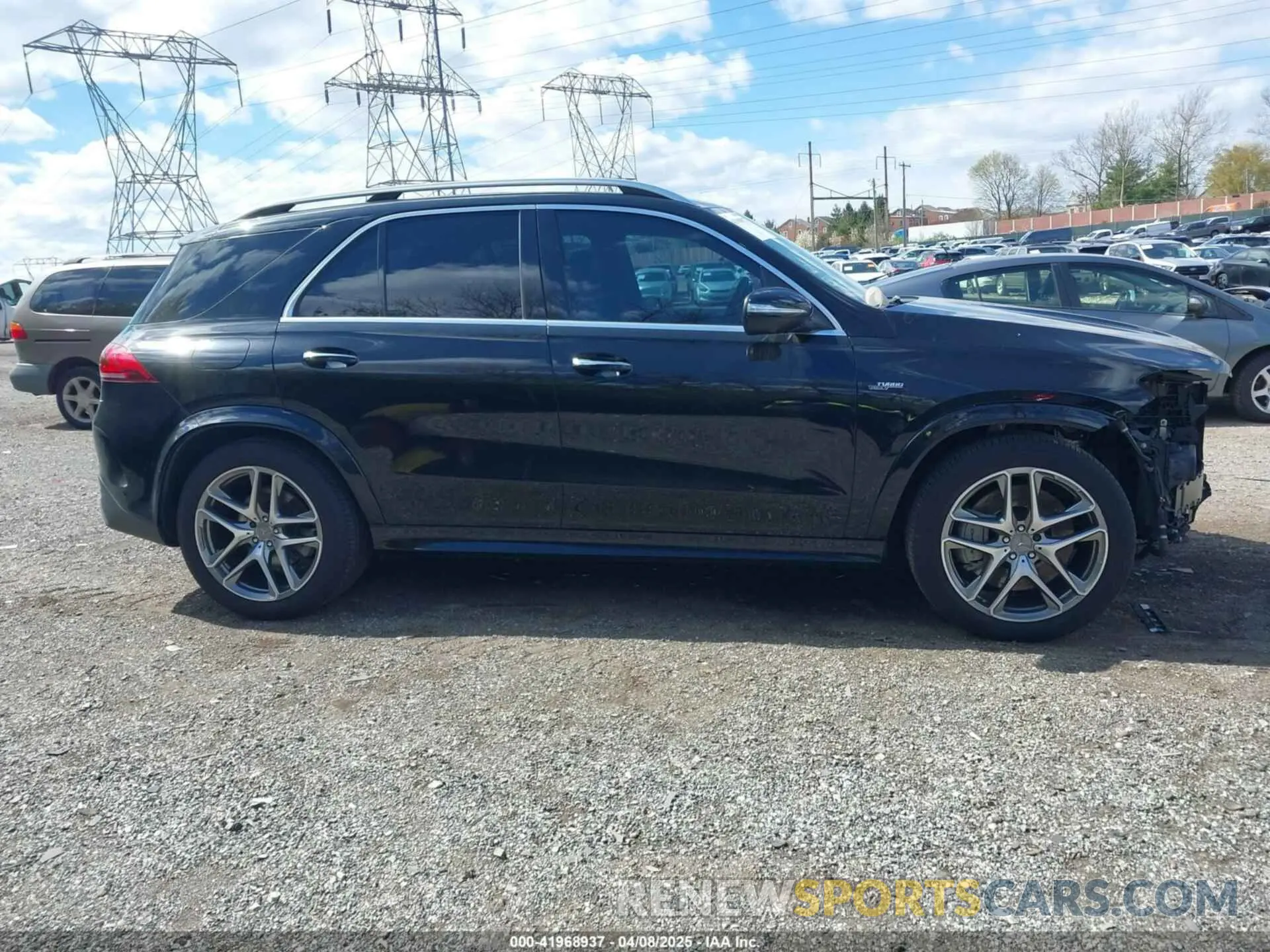 14 fotografías del automóvil dañado 4JGFB6BB2NA605382 MERCEDES-BENZ AMG GLE 53 2022