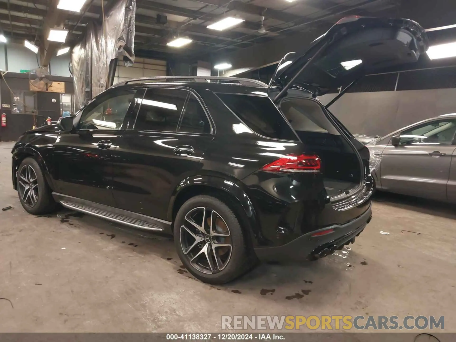 3 fotografías del automóvil dañado 4JGFB6BB2PA847849 MERCEDES-BENZ AMG GLE 53 2023