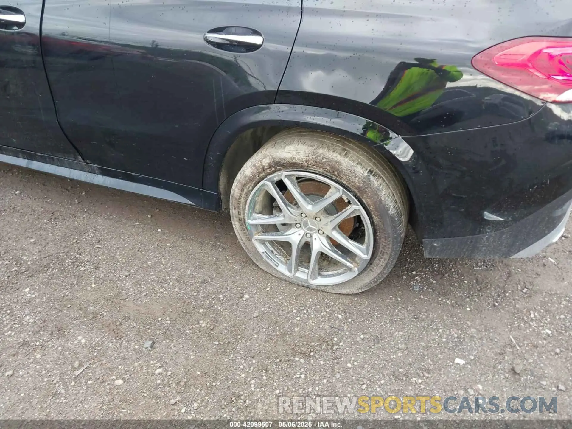 6 fotografías del automóvil dañado 4JGFD6BB8MA387599 MERCEDES-BENZ AMG GLE 53 COUPE 2021