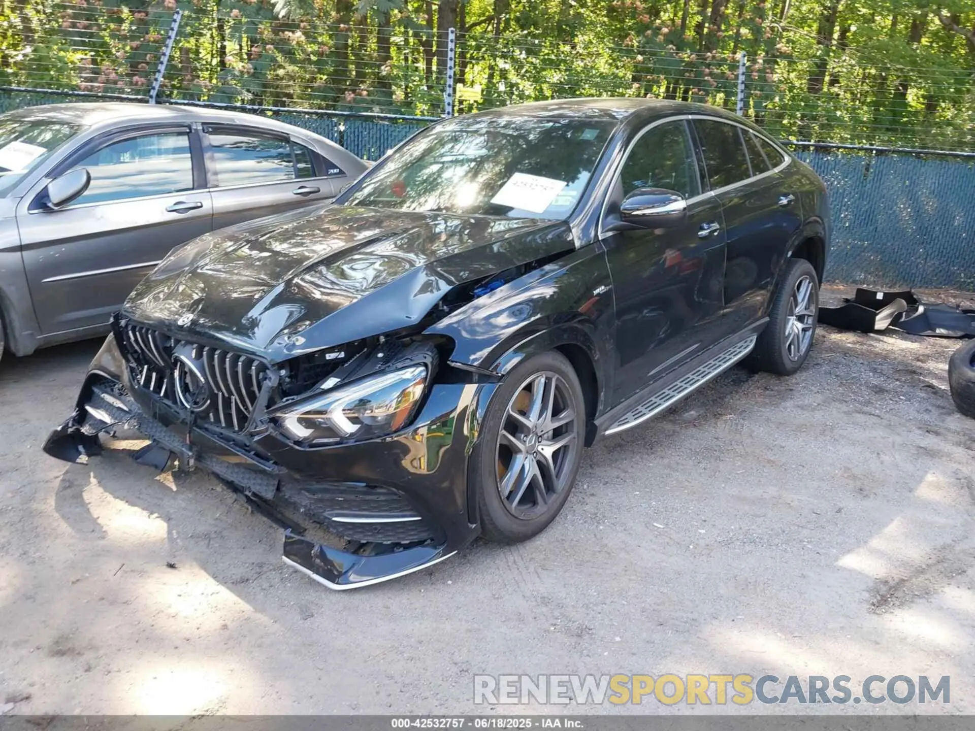 2 fotografías del automóvil dañado 4JGFD6BB4NA806355 MERCEDES-BENZ AMG GLE 53 COUPE 2022