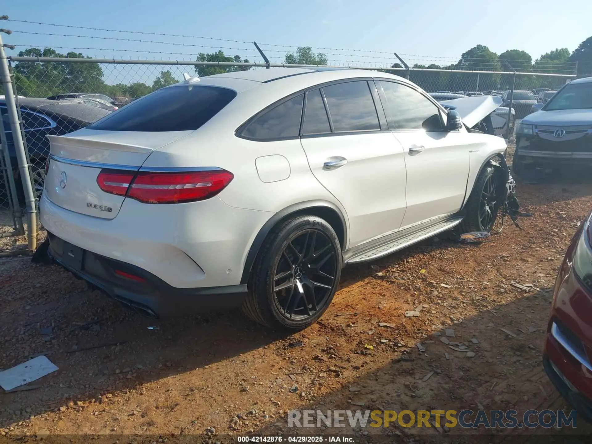 4 fotografías del automóvil dañado 4JGED7FB8KA155027 MERCEDES-BENZ AMG GLE 63 COUPE 2019