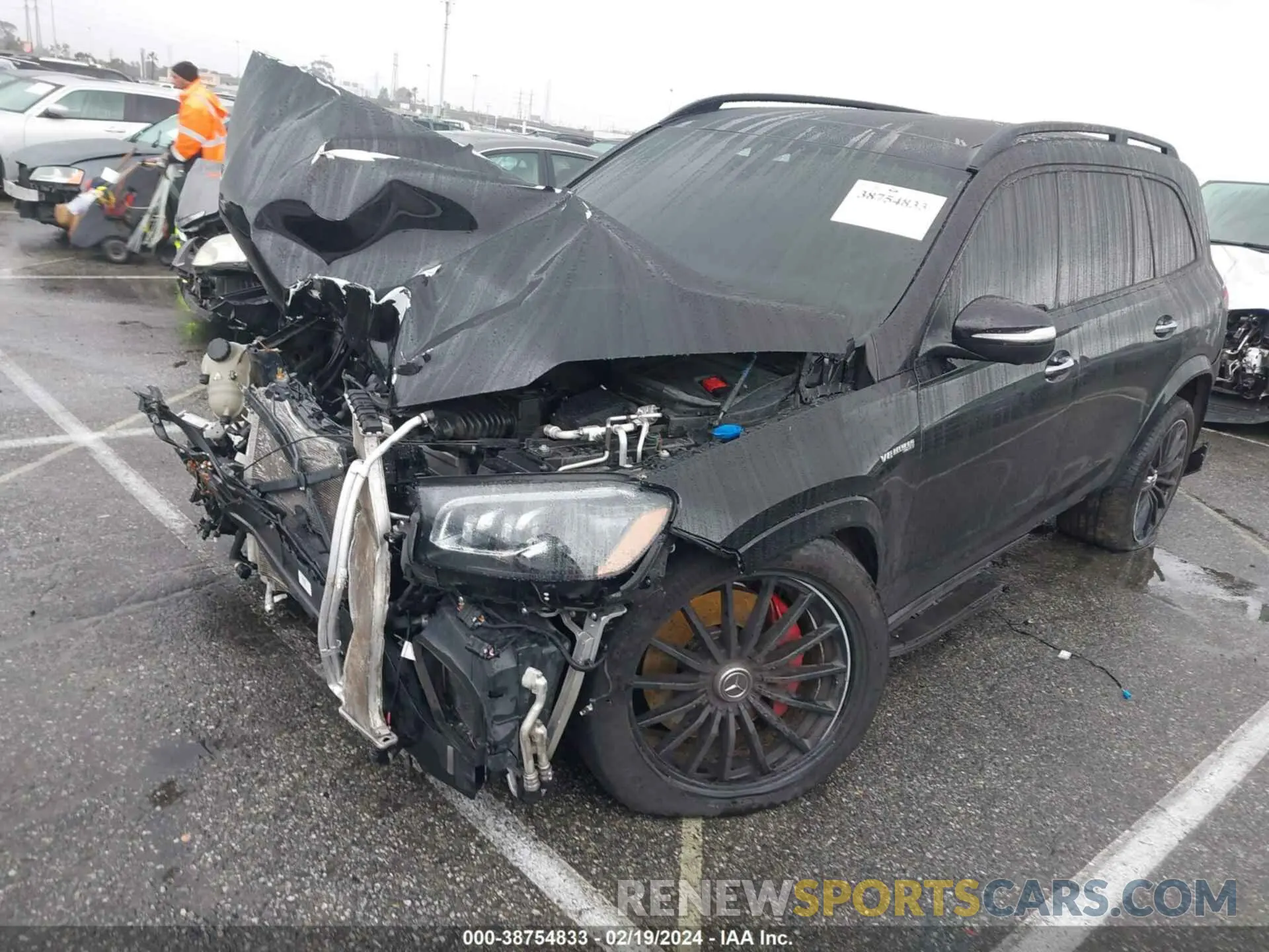 2 fotografías del automóvil dañado 4JGFF8KE8MA278995 MERCEDES-BENZ AMG GLS 63 2021