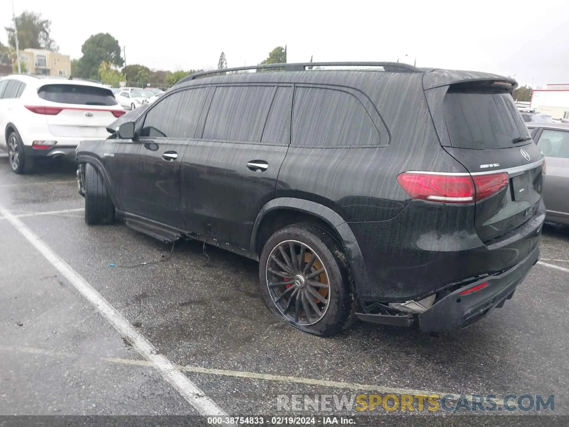 3 fotografías del automóvil dañado 4JGFF8KE8MA278995 MERCEDES-BENZ AMG GLS 63 2021