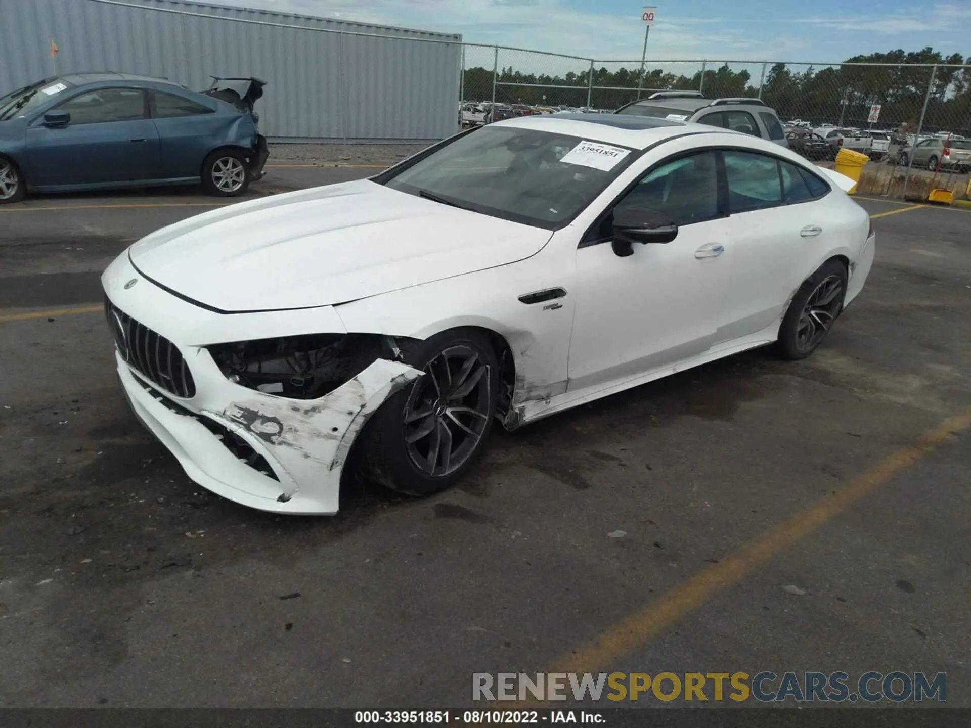 2 fotografías del automóvil dañado WDD7X6BB4KA004339 MERCEDES-BENZ AMG GT 2019