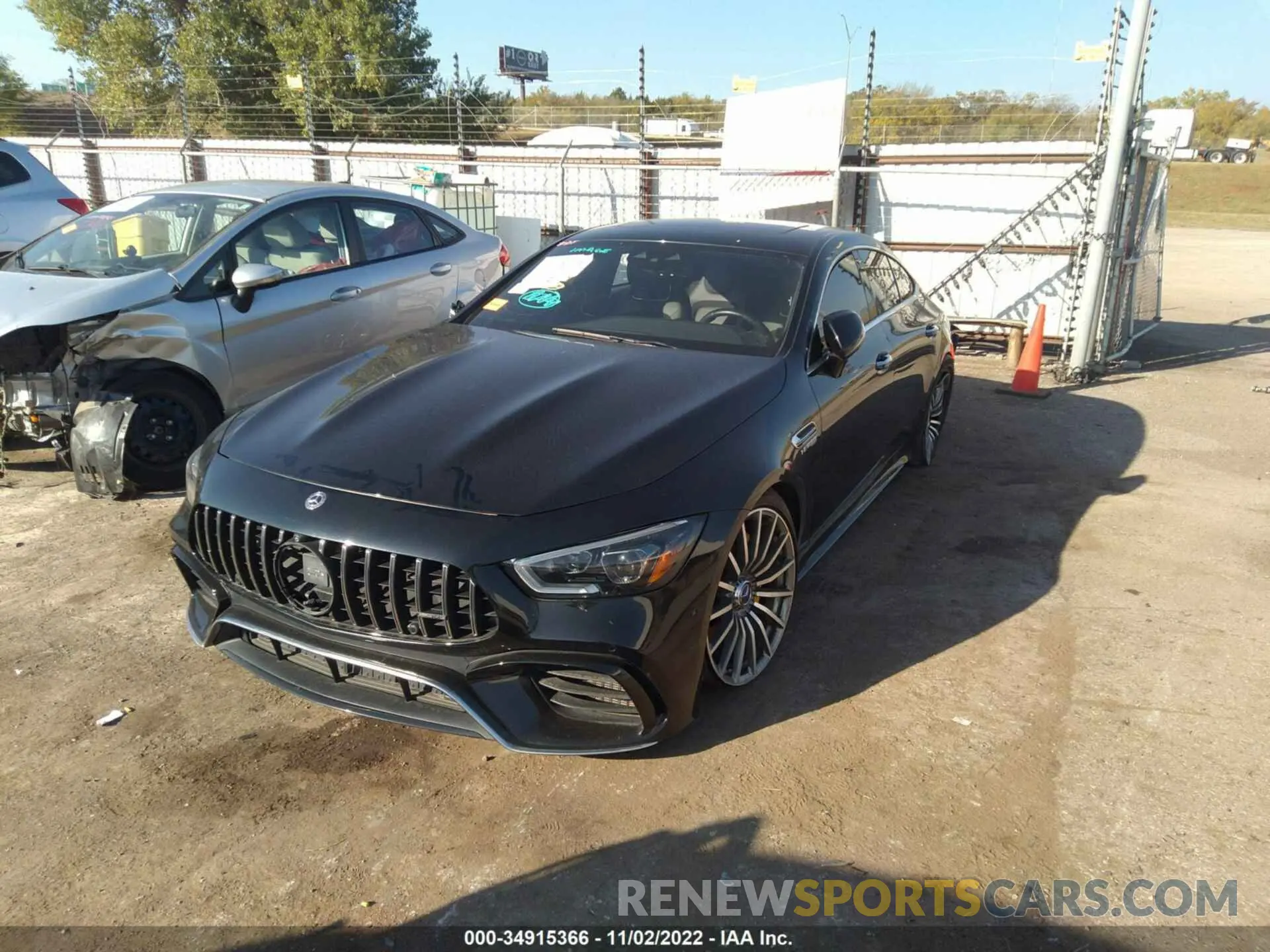 2 fotografías del automóvil dañado WDD7X8JB9KA001580 MERCEDES-BENZ AMG GT 2019