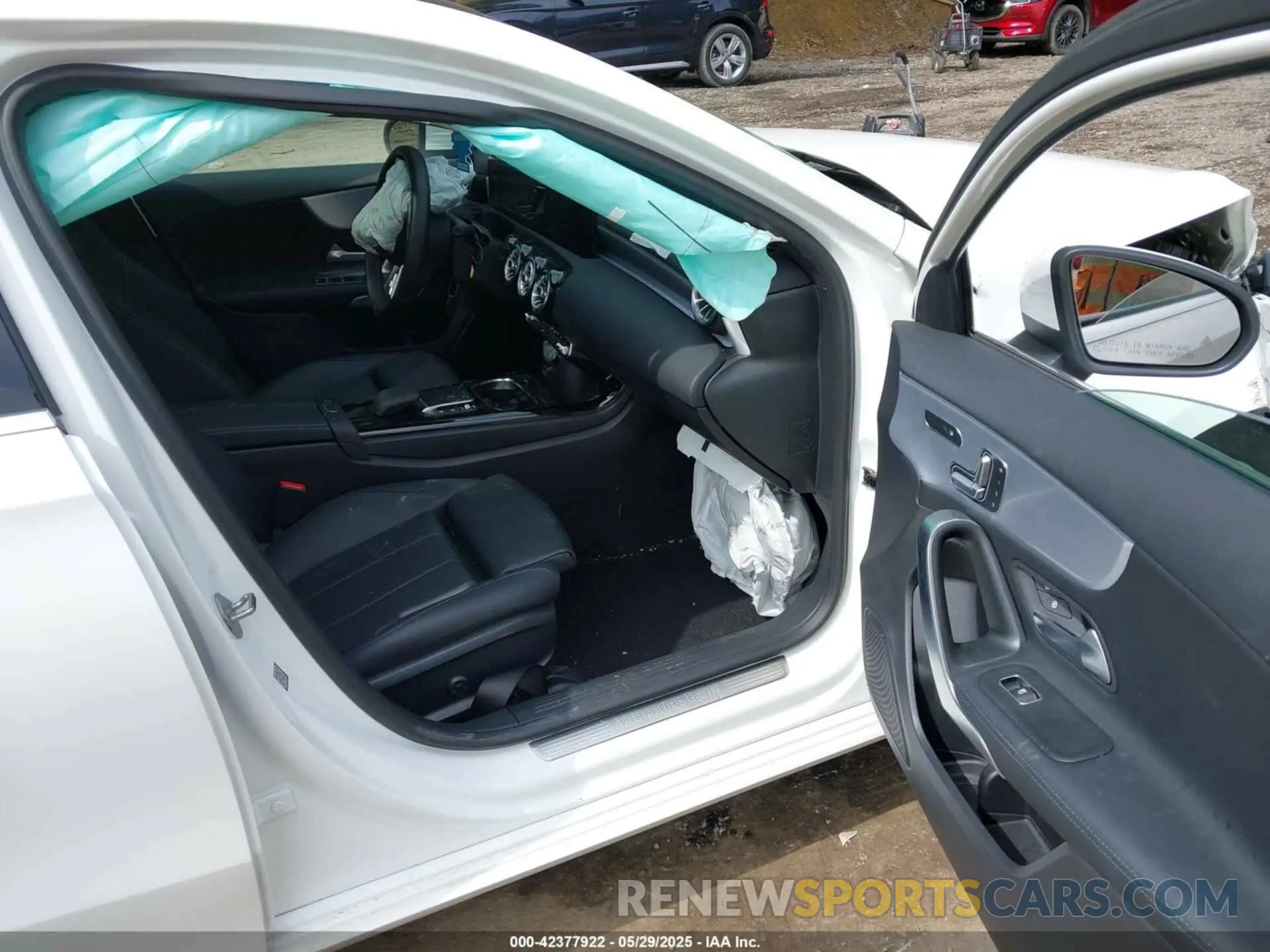 5 fotografías del automóvil dañado W1K7X5KB0MA041384 MERCEDES-BENZ AMG GT 43 4-DOOR COUPE 2021