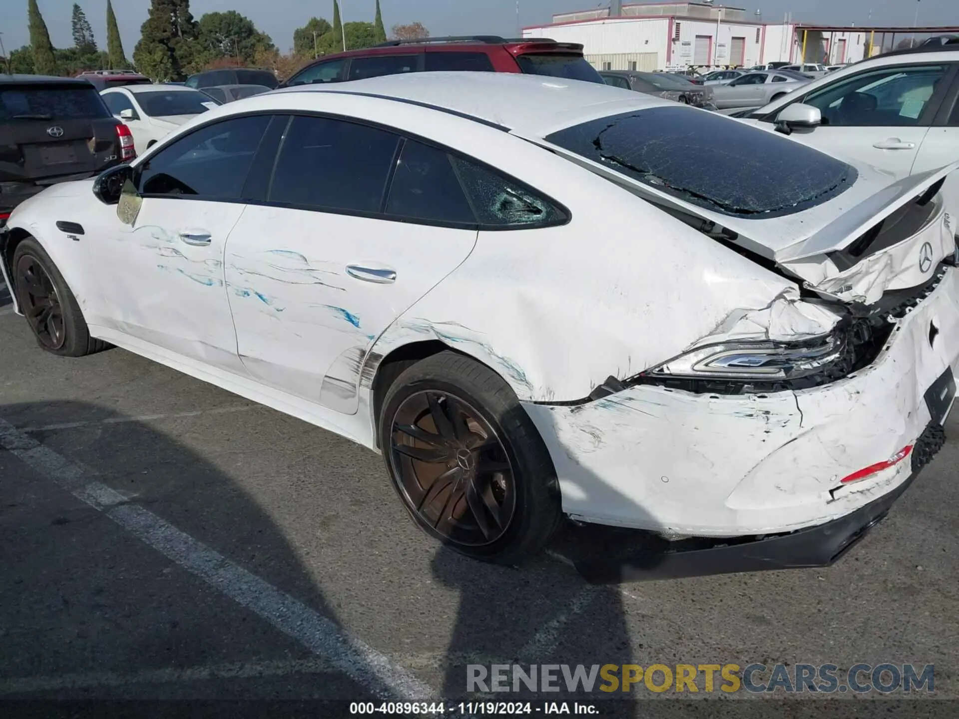 3 fotografías del automóvil dañado W1K7X5KB0NA049552 MERCEDES-BENZ AMG GT 43 4-DOOR COUPE 2022
