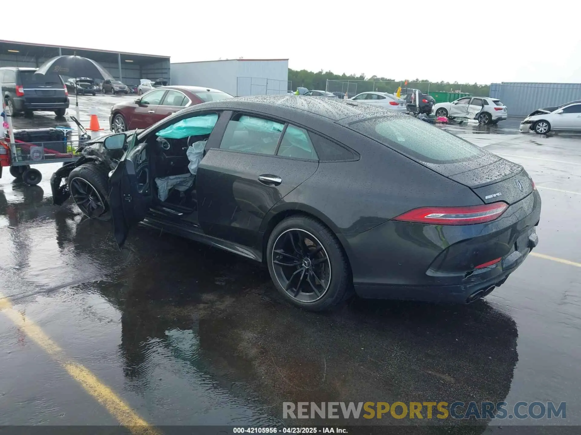 3 fotografías del automóvil dañado W1K7X5KB4NA051076 MERCEDES-BENZ AMG GT 43 4-DOOR COUPE 2022