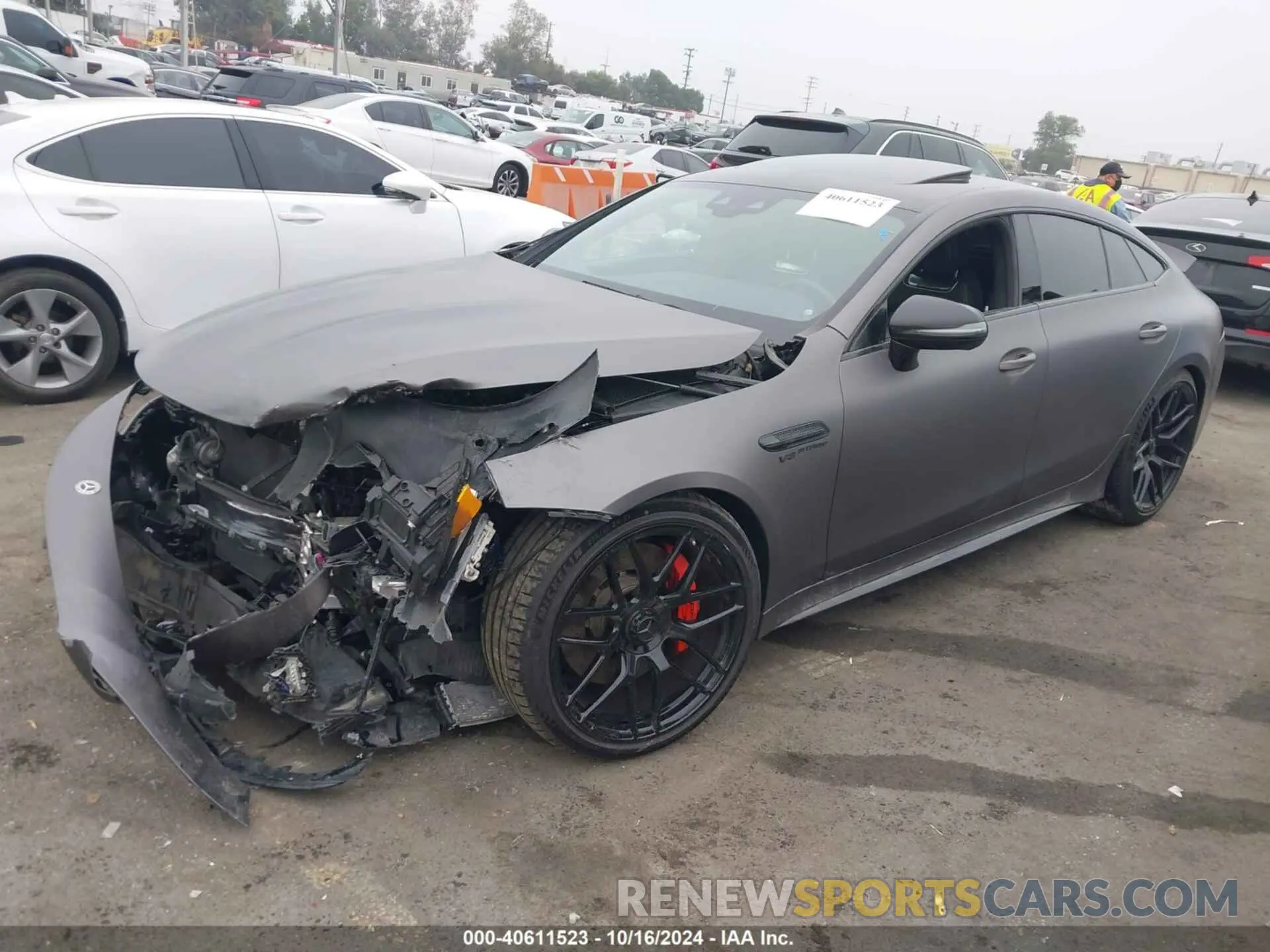 2 fotografías del automóvil dañado WDD7X8JB4KA005102 MERCEDES-BENZ AMG GT 63 4-DOOR COUPE 2019