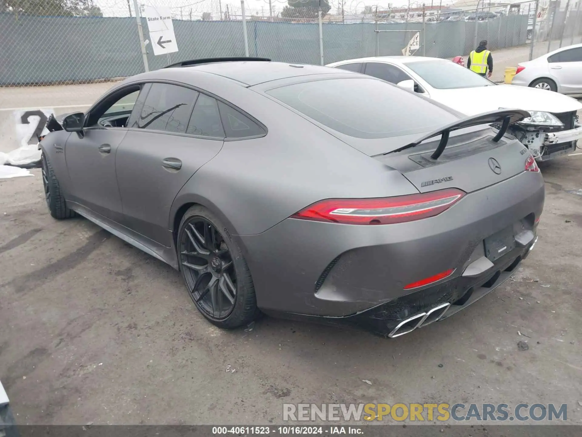 3 fotografías del automóvil dañado WDD7X8JB4KA005102 MERCEDES-BENZ AMG GT 63 4-DOOR COUPE 2019
