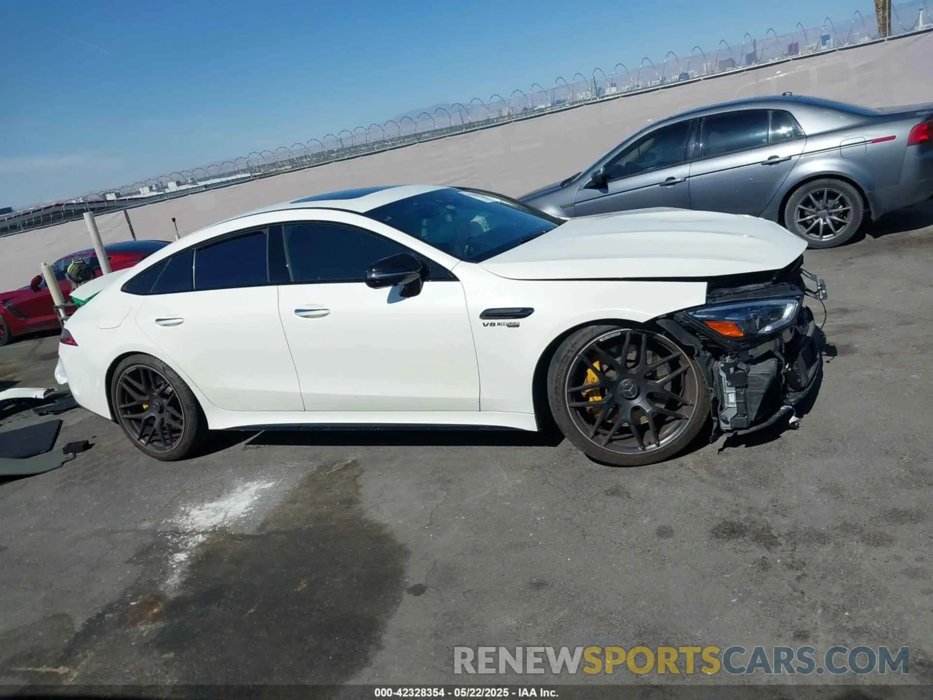 14 fotografías del automóvil dañado WDD7X8KB5KA001364 MERCEDES-BENZ AMG GT 63 4-DOOR COUPE 2019