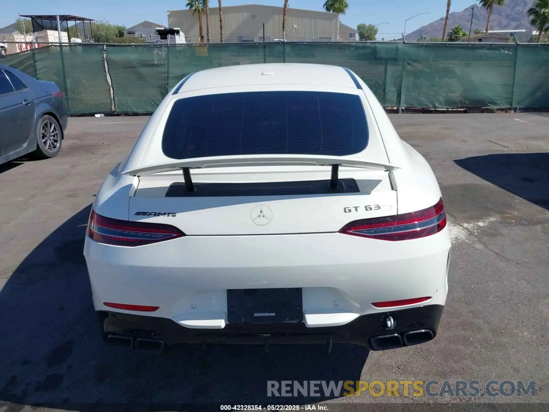 17 fotografías del automóvil dañado WDD7X8KB5KA001364 MERCEDES-BENZ AMG GT 63 4-DOOR COUPE 2019