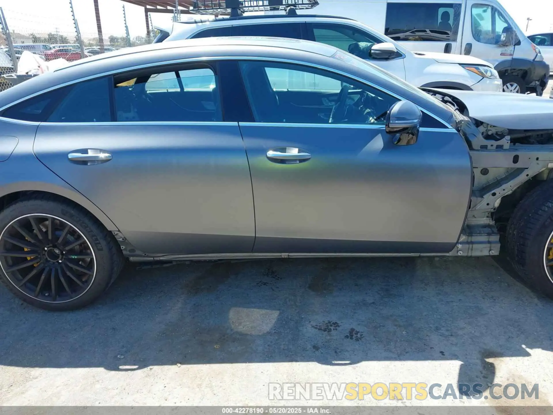 14 fotografías del automóvil dañado W1K7X8KB0LA015870 MERCEDES-BENZ AMG GT 63 4-DOOR COUPE 2020