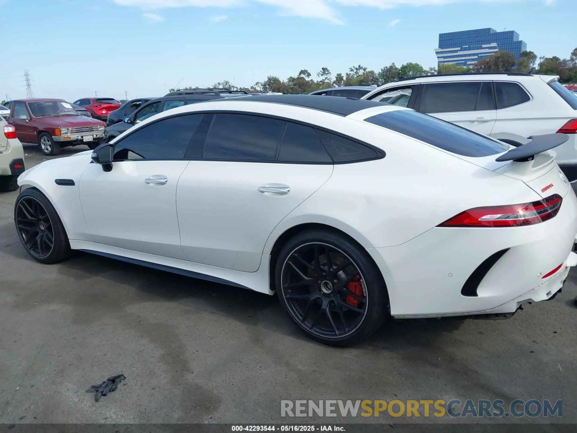 15 fotografías del automóvil dañado WDD7X8KB3LA014583 MERCEDES-BENZ AMG GT 63 4-DOOR COUPE 2020