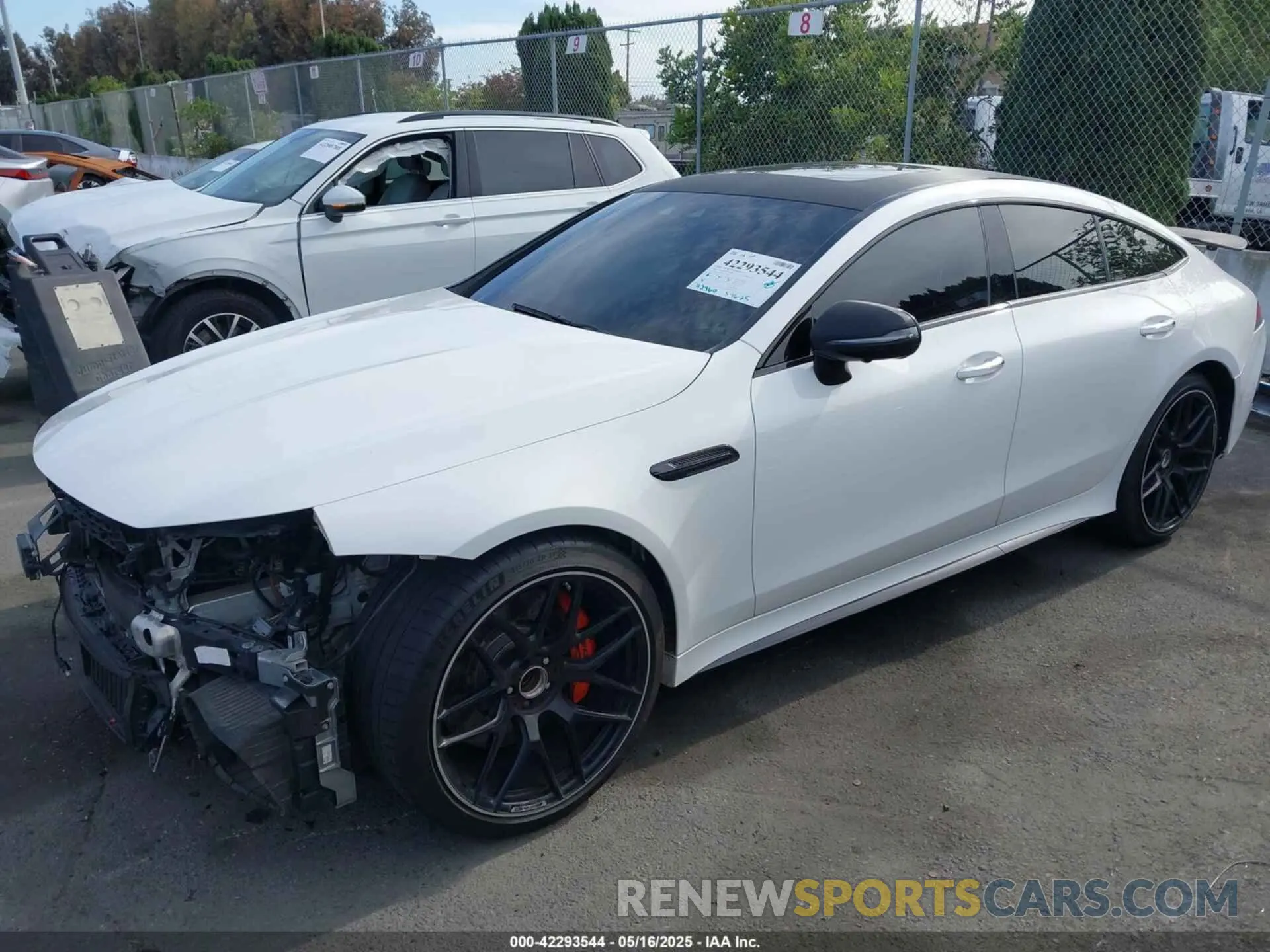 2 fotografías del automóvil dañado WDD7X8KB3LA014583 MERCEDES-BENZ AMG GT 63 4-DOOR COUPE 2020