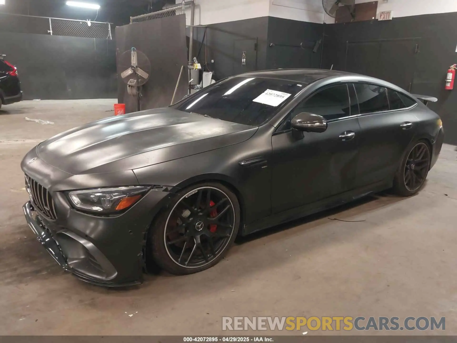 2 fotografías del automóvil dañado W1K7X8KB8MA036533 MERCEDES-BENZ AMG GT 63 4-DOOR COUPE 2021