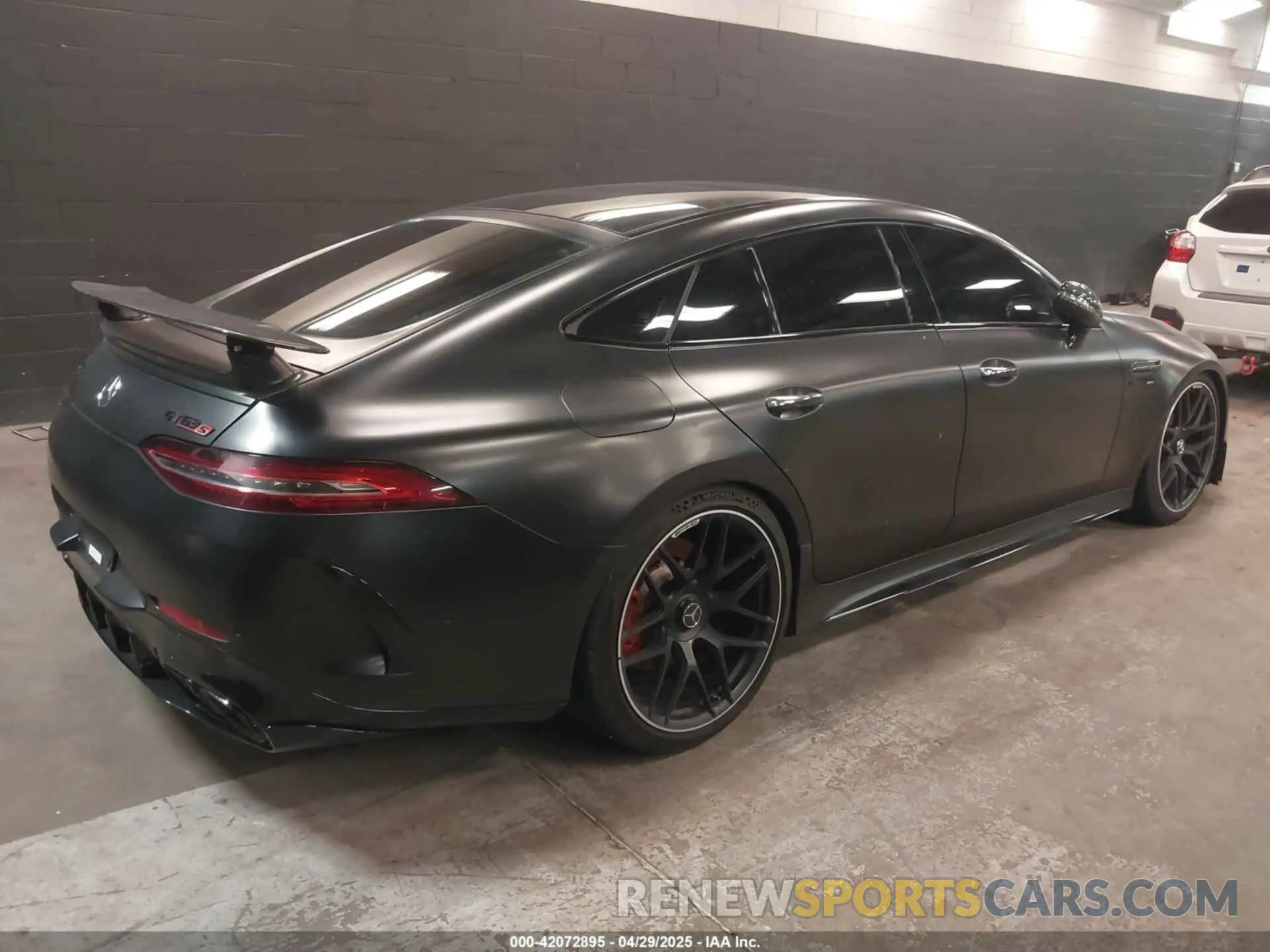 4 fotografías del automóvil dañado W1K7X8KB8MA036533 MERCEDES-BENZ AMG GT 63 4-DOOR COUPE 2021