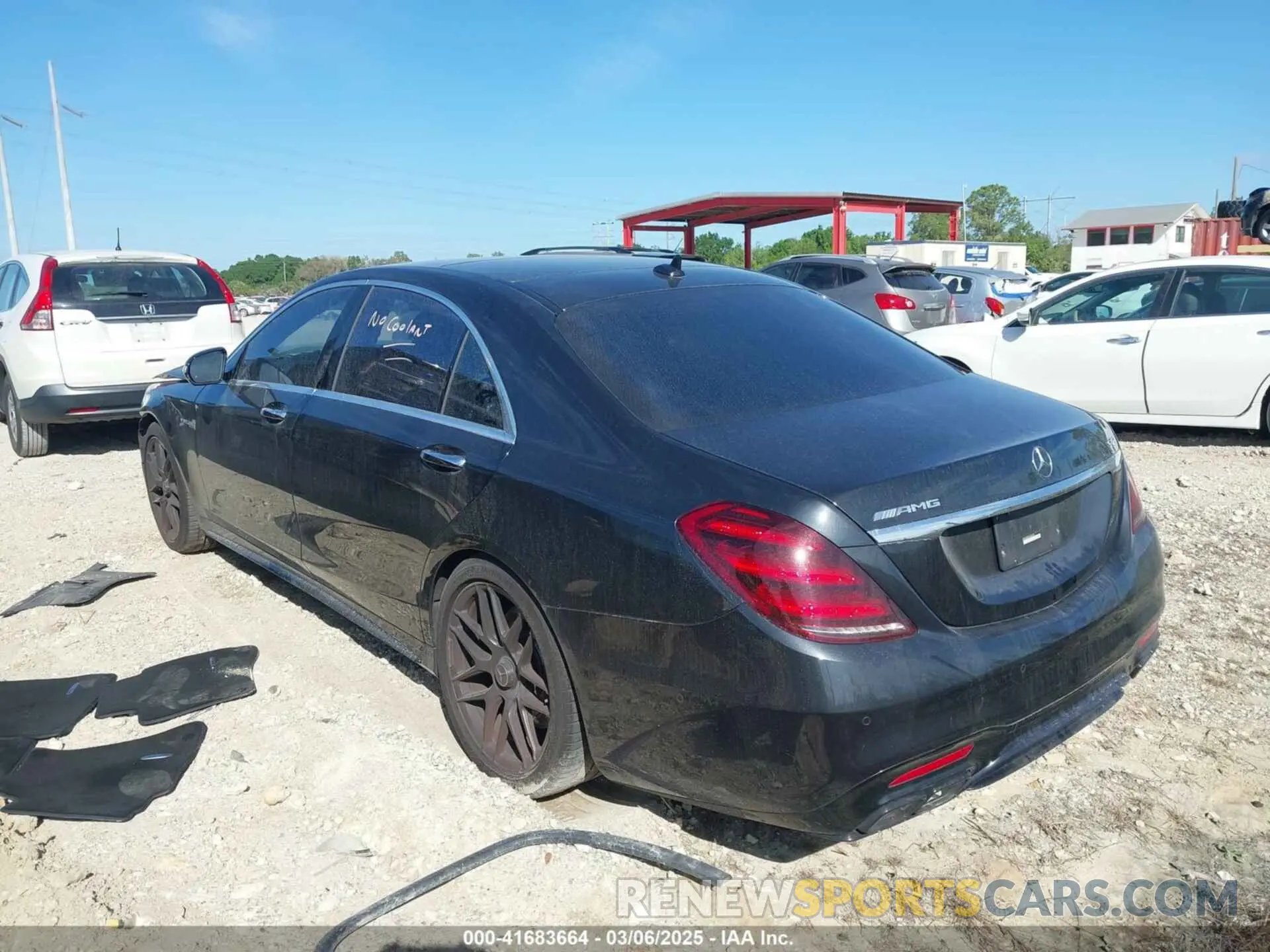 3 fotografías del automóvil dañado W1KUG8JB1LA566703 MERCEDES-BENZ AMG S 63 2020