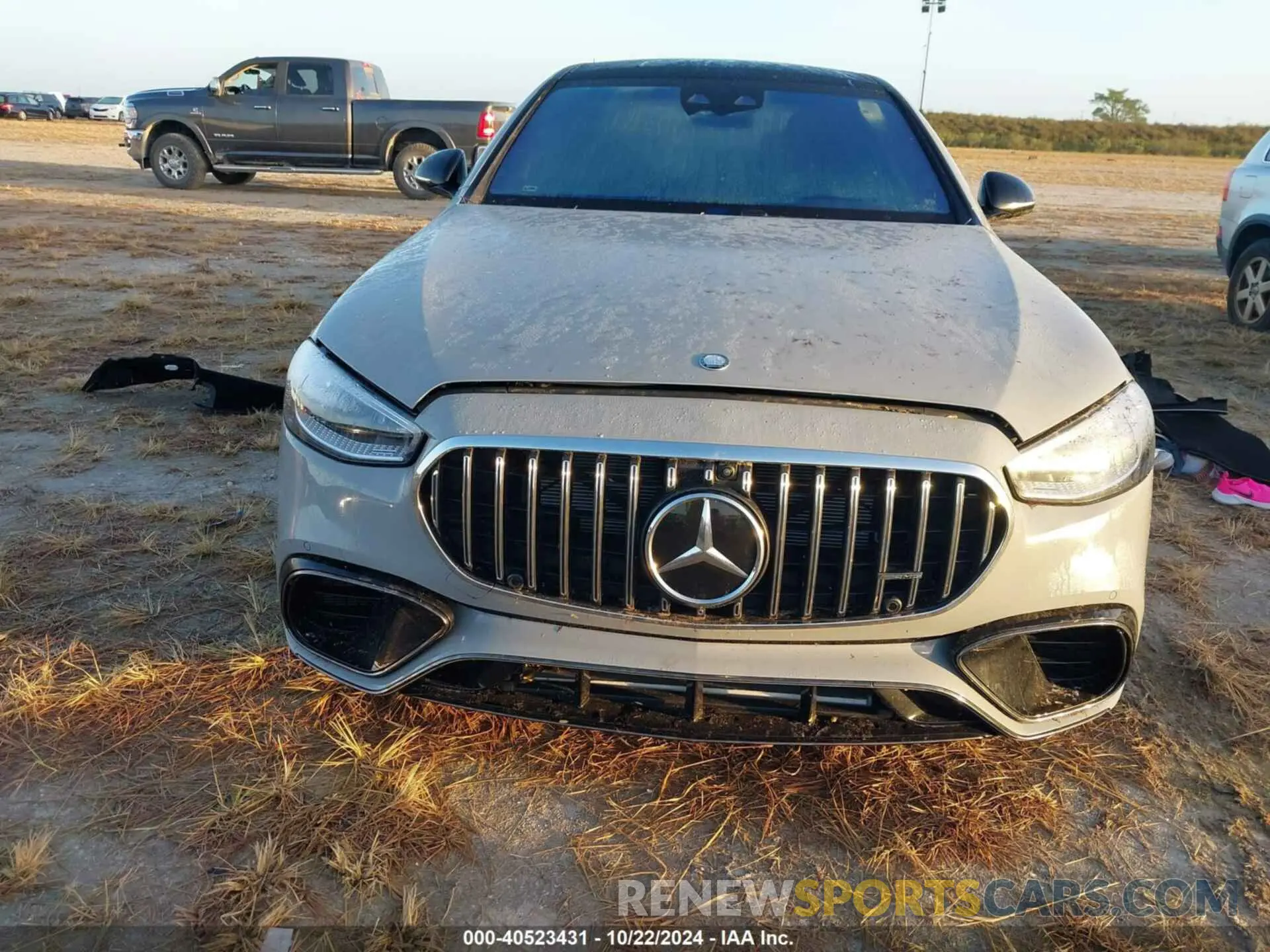 12 fotografías del automóvil dañado W1K6G8CB2RA271513 MERCEDES-BENZ AMG S 63 E 2024