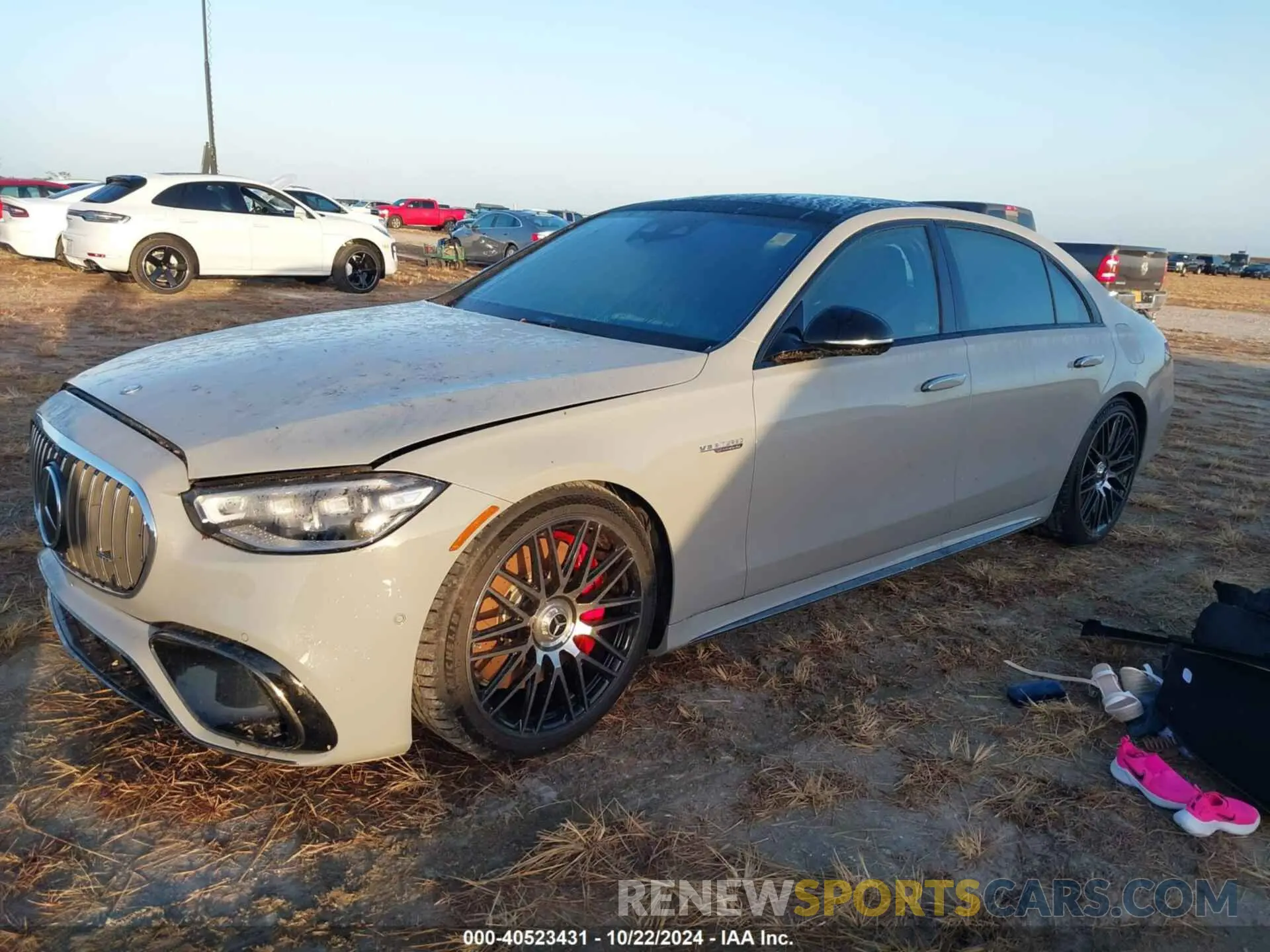 2 fotografías del automóvil dañado W1K6G8CB2RA271513 MERCEDES-BENZ AMG S 63 E 2024