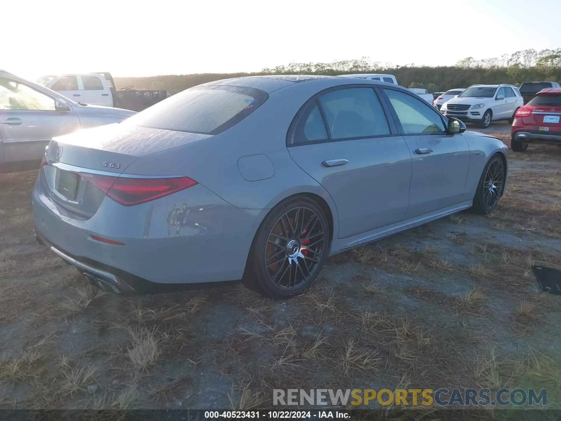4 fotografías del automóvil dañado W1K6G8CB2RA271513 MERCEDES-BENZ AMG S 63 E 2024
