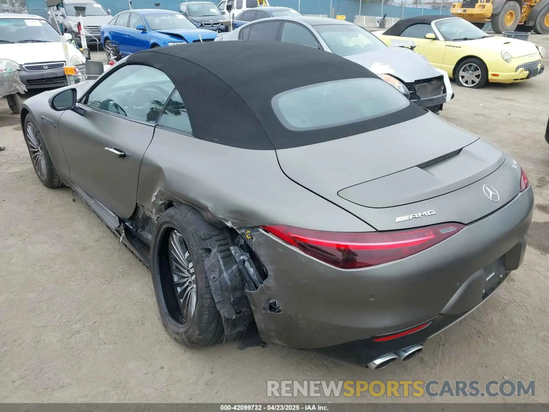 3 fotografías del automóvil dañado W1KVK5AB3PF017966 MERCEDES-BENZ AMG SL 43 2023