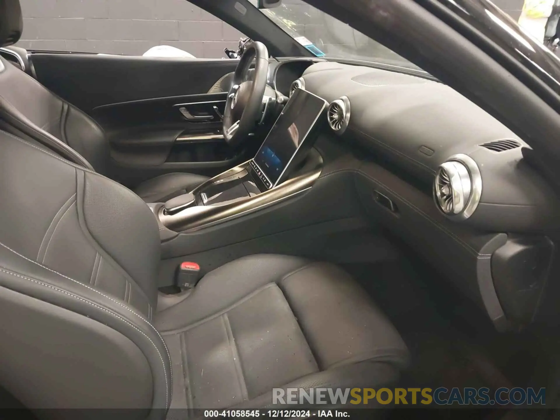 5 fotografías del automóvil dañado W1KVK8AB2NF009047 MERCEDES-BENZ AMG SL 55 2022