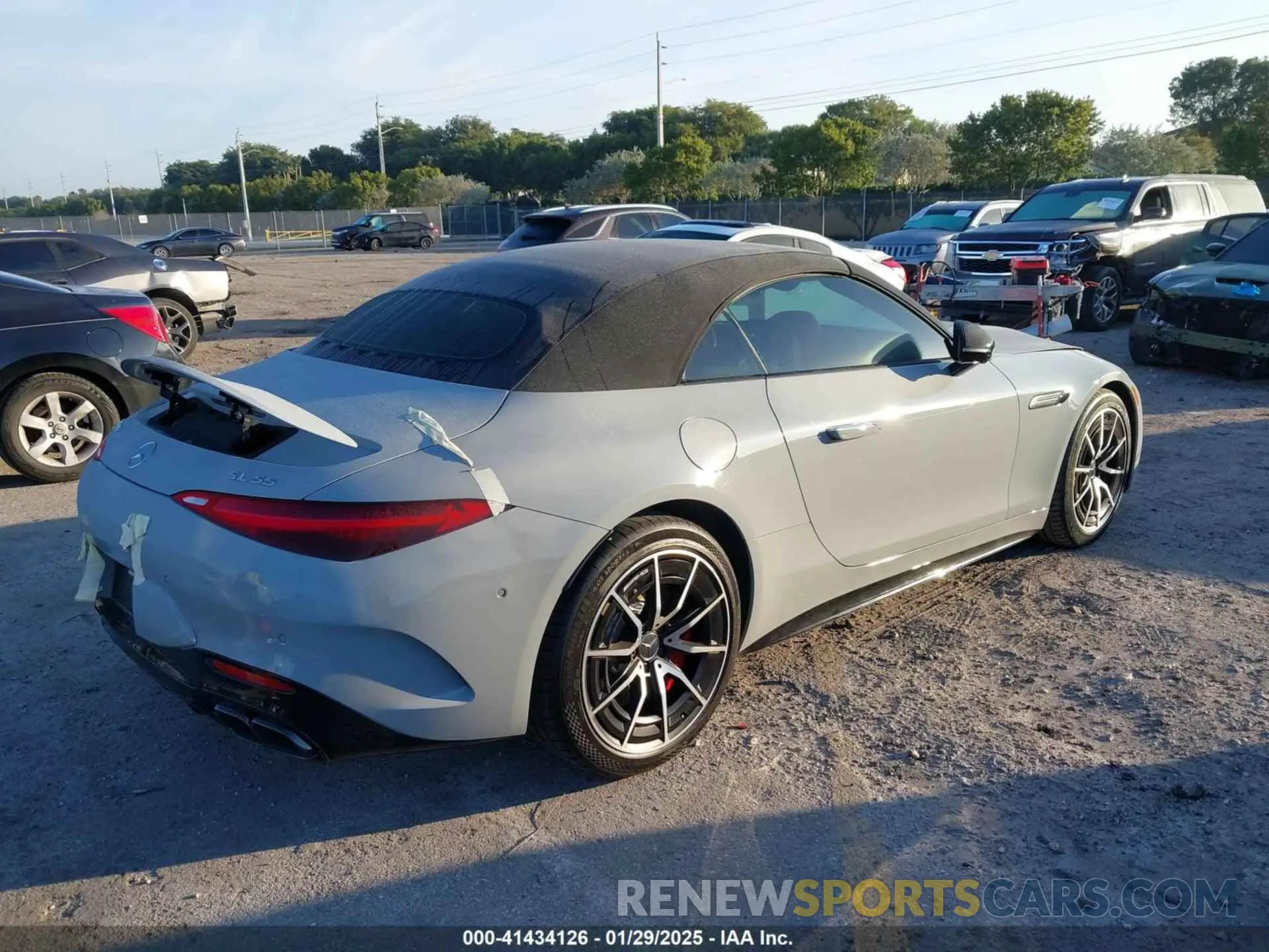 4 fotografías del automóvil dañado W1KVK8AB3NF005086 MERCEDES-BENZ AMG SL 55 2022