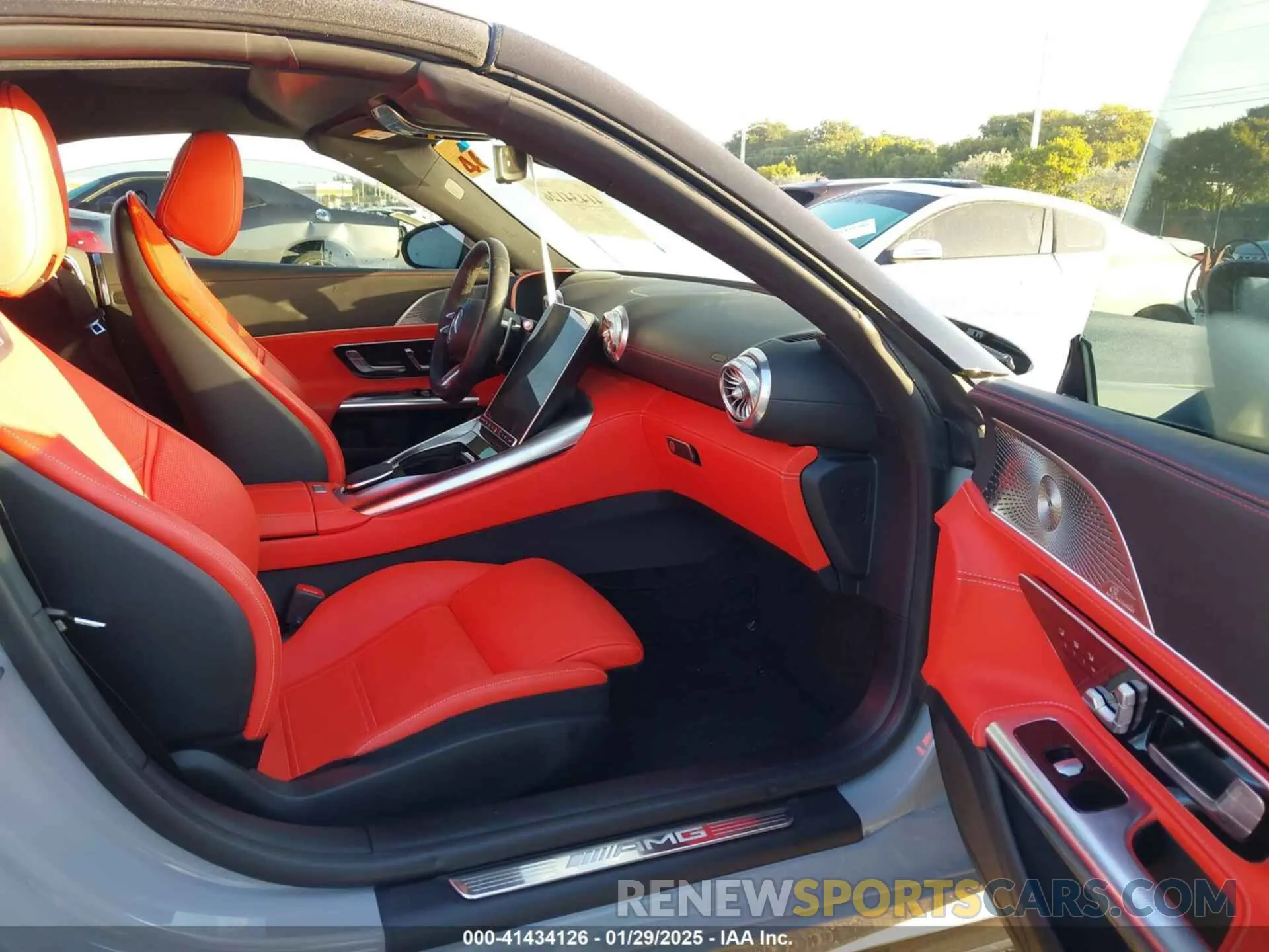5 fotografías del automóvil dañado W1KVK8AB3NF005086 MERCEDES-BENZ AMG SL 55 2022