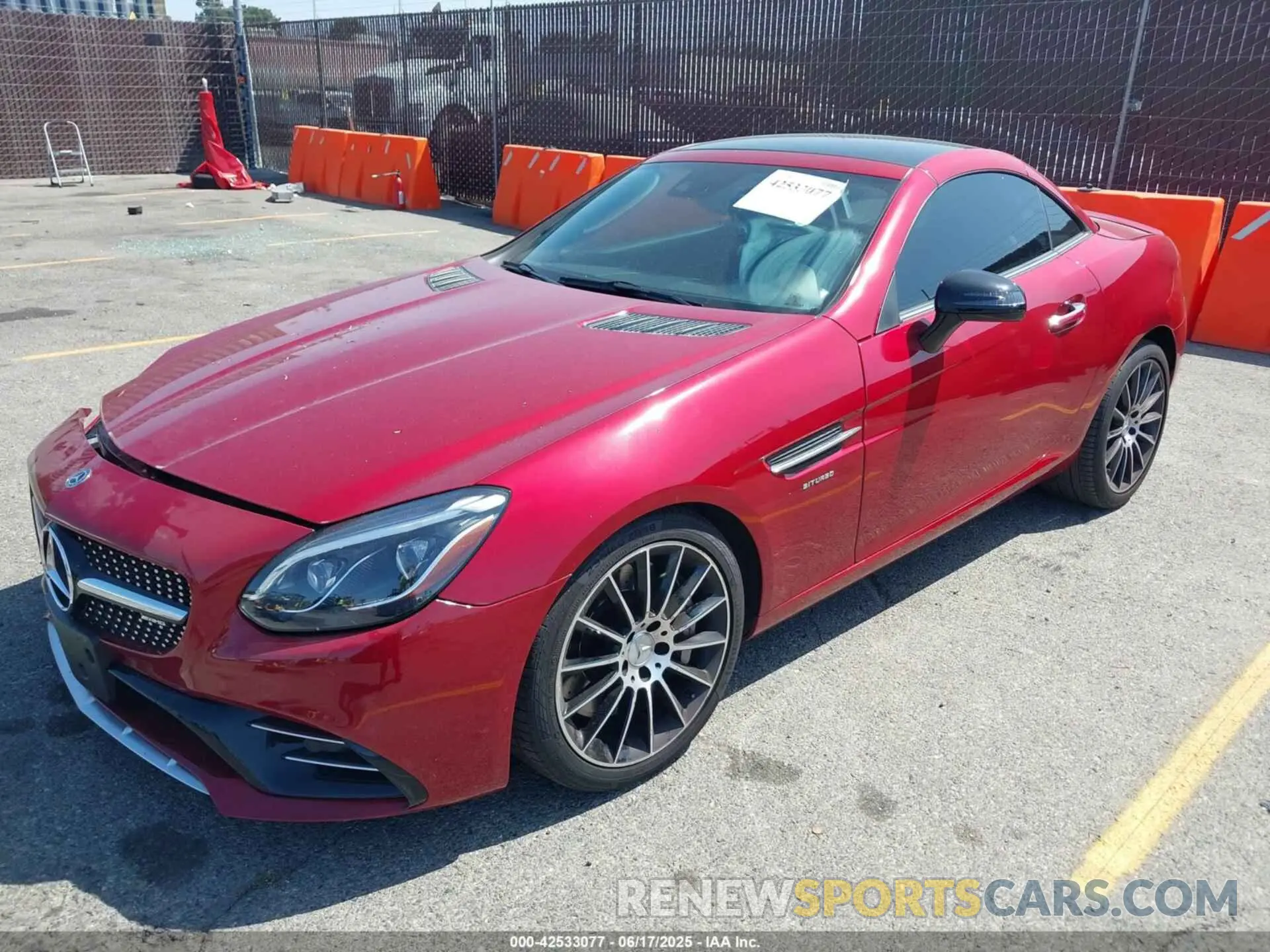 2 fotografías del automóvil dañado WDDPK6GA1KF158881 MERCEDES-BENZ AMG SLC 43 2019