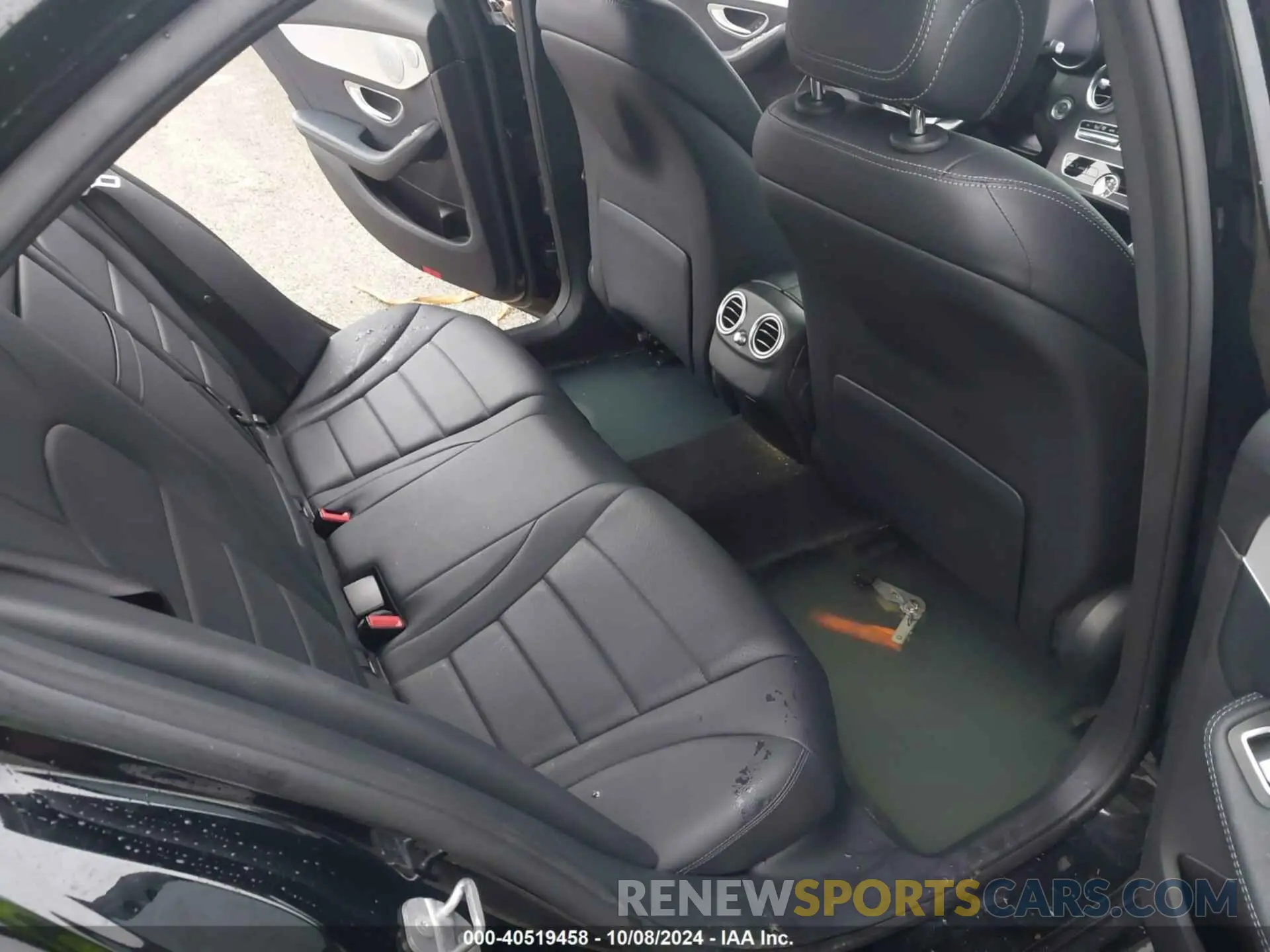 8 fotografías del automóvil dañado 55SWF8DBXKU308234 MERCEDES-BENZ C 2019