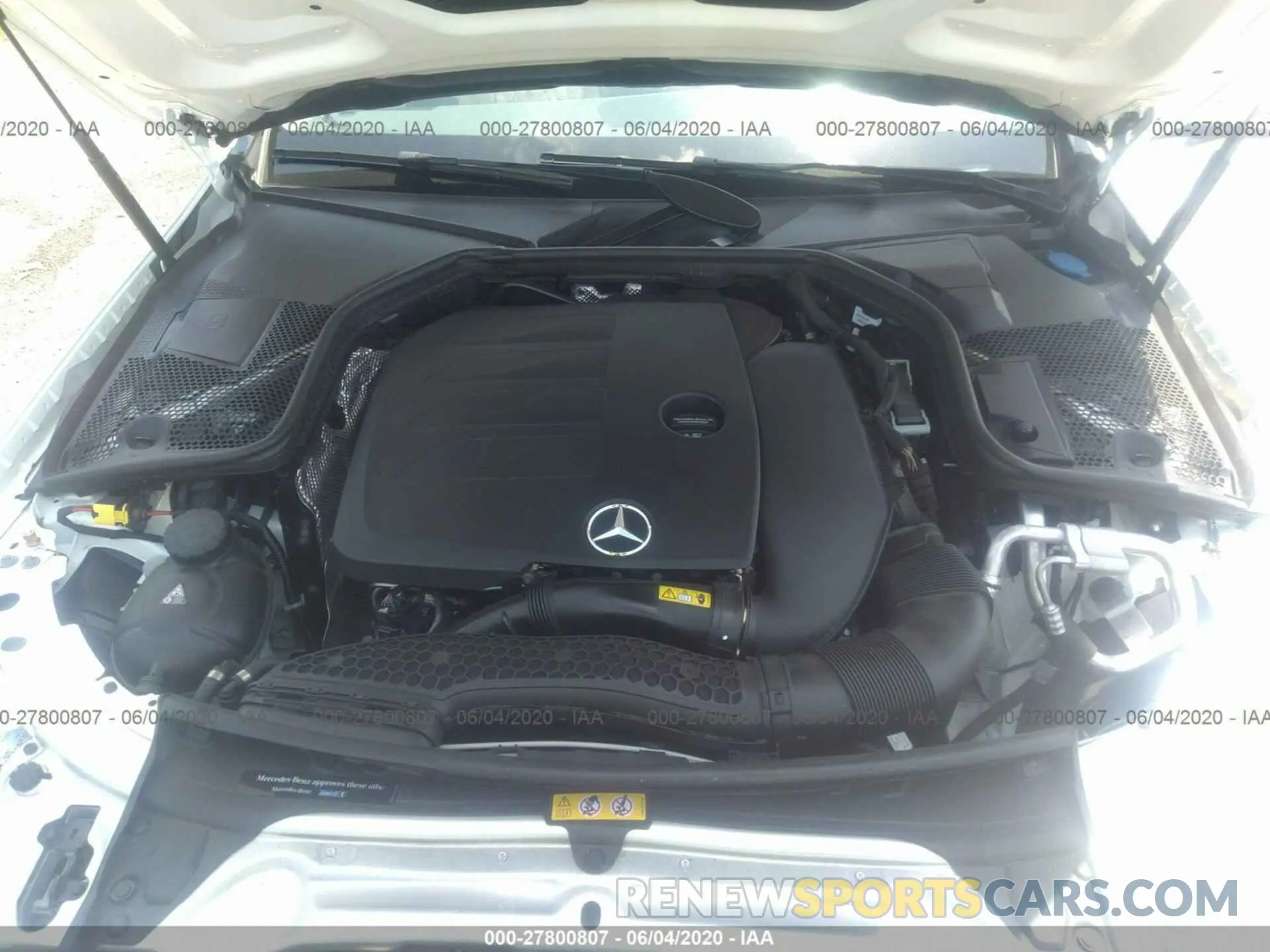 10 fotografías del automóvil dañado 55SWF8EB7KU306651 MERCEDES-BENZ C 2019