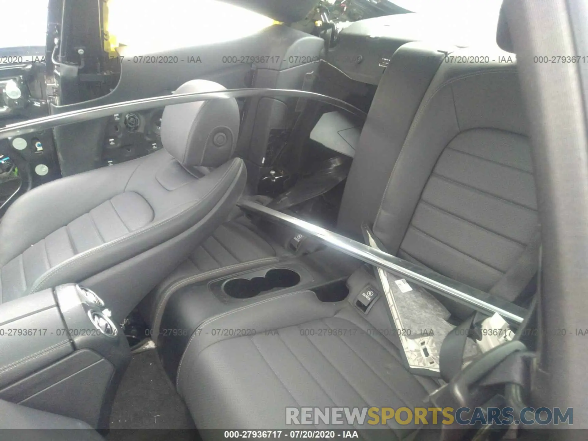 8 fotografías del automóvil dañado WDDWJ8EB1KF773758 MERCEDES-BENZ C 2019