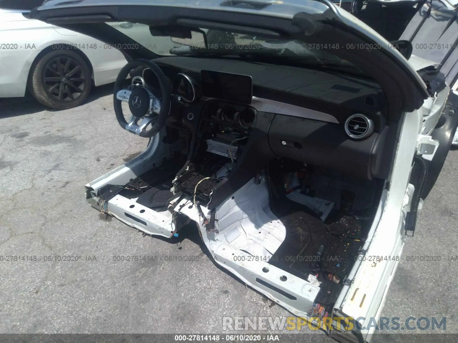 5 fotografías del automóvil dañado WDDWK6EB2KF805425 MERCEDES-BENZ C 2019