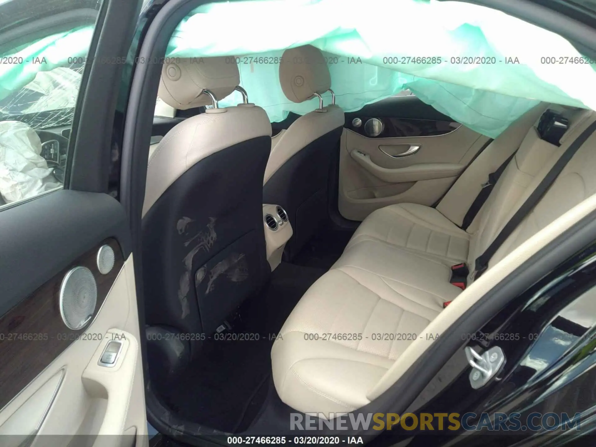 8 fotografías del automóvil dañado WDDWF8DB0LR527769 MERCEDES-BENZ C 2020
