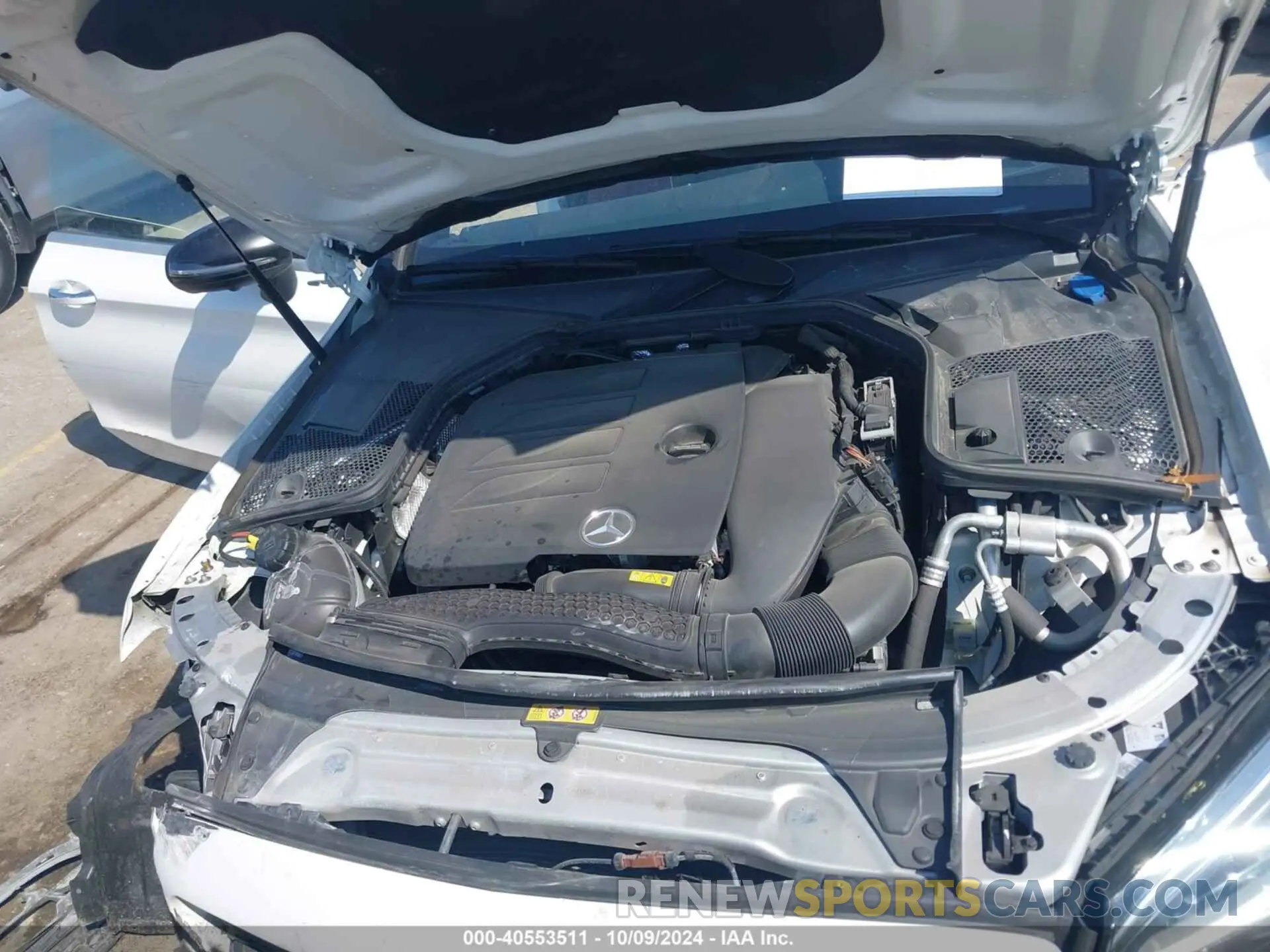 10 fotografías del automóvil dañado W1KWK8DB3PG127959 MERCEDES-BENZ C 2023