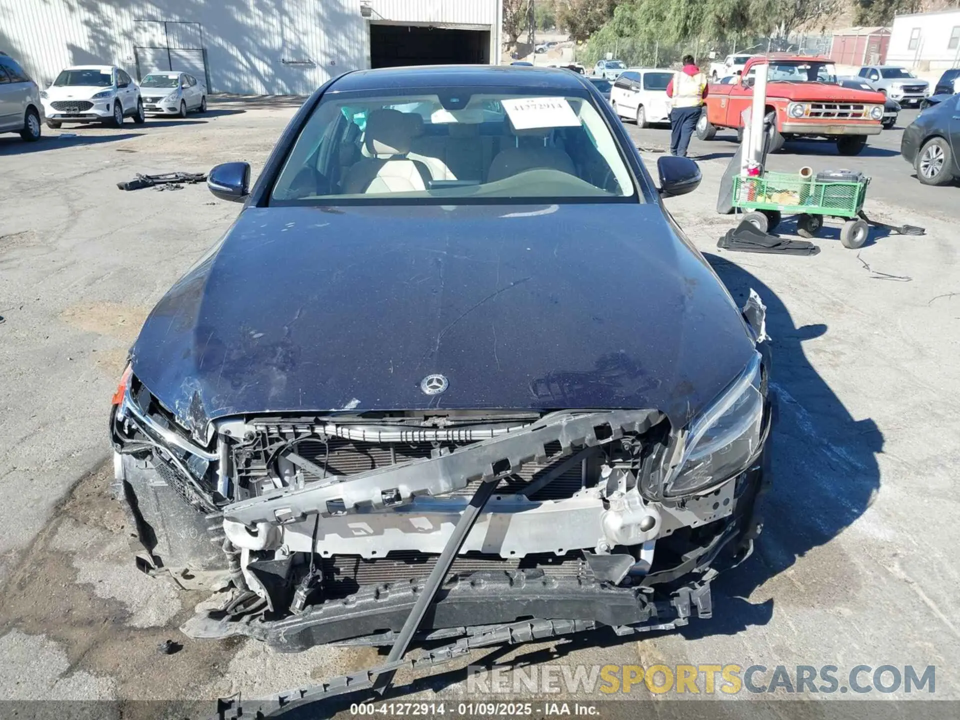 11 fotografías del automóvil dañado 55SWF8DB1KU285457 MERCEDES-BENZ C 300 2019