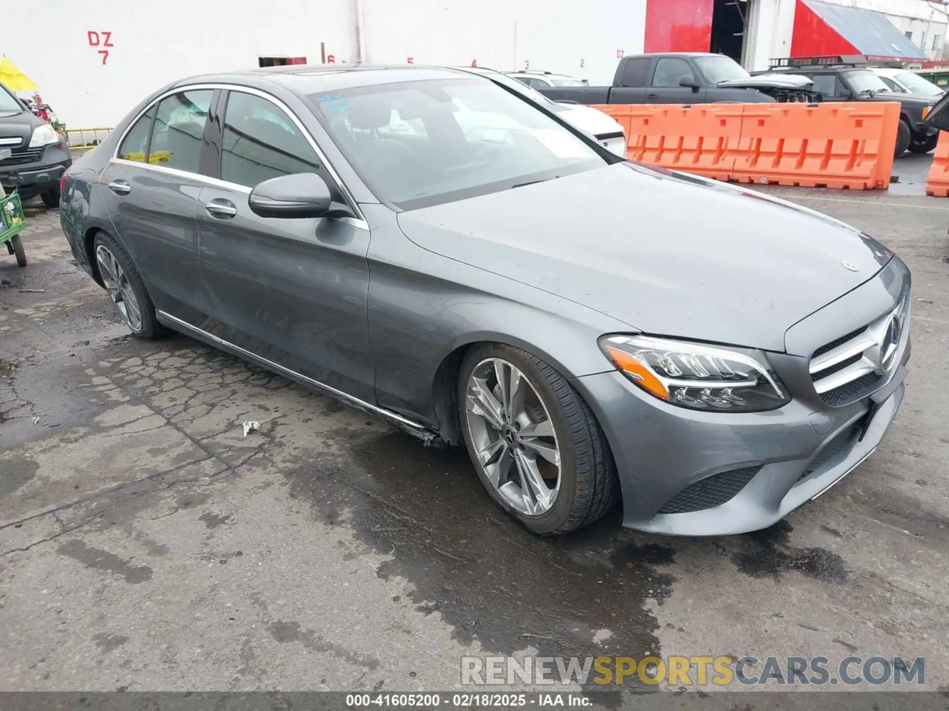 1 fotografías del automóvil dañado 55SWF8DB1KU302080 MERCEDES-BENZ C 300 2019