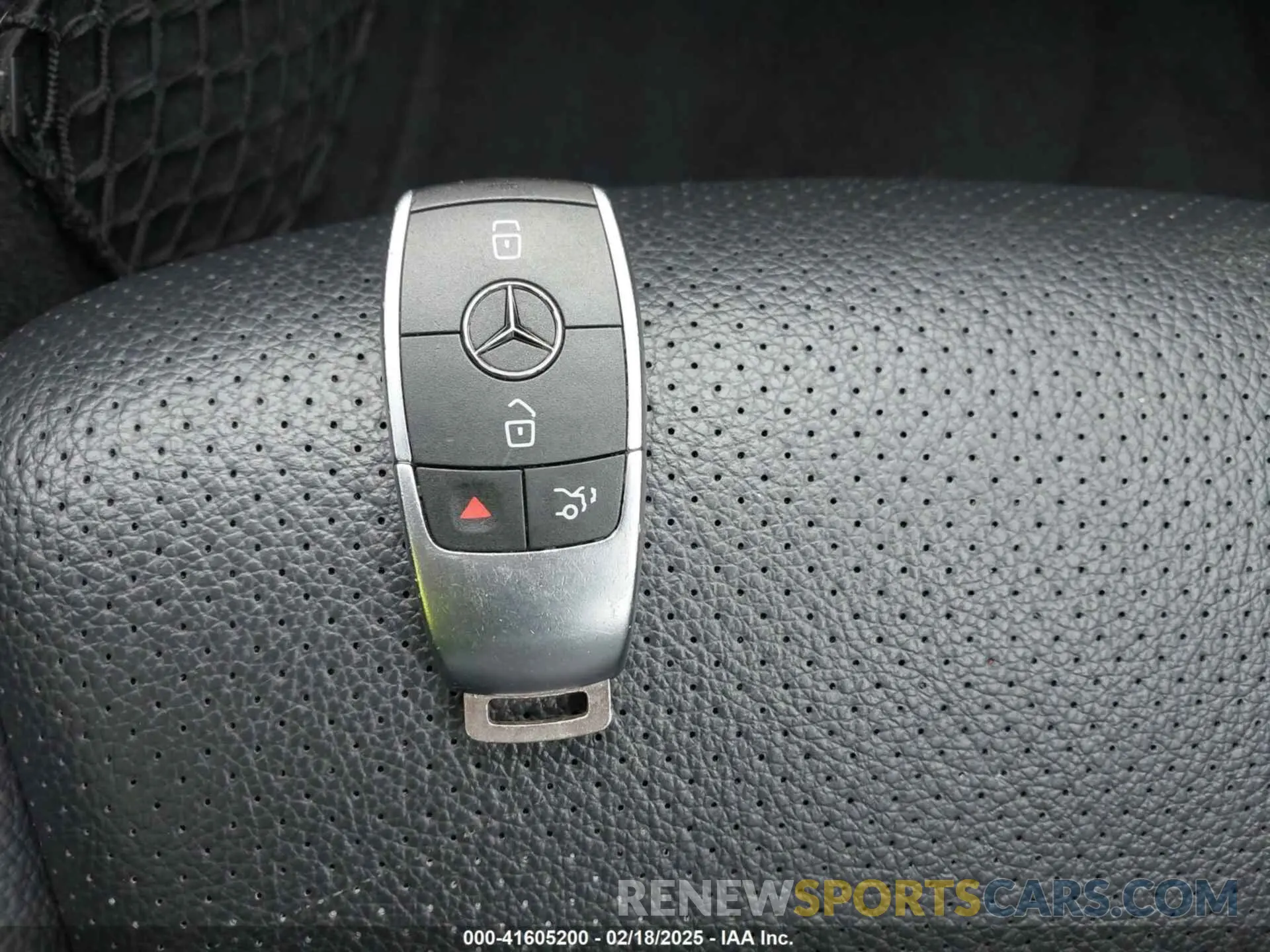 11 fotografías del automóvil dañado 55SWF8DB1KU302080 MERCEDES-BENZ C 300 2019