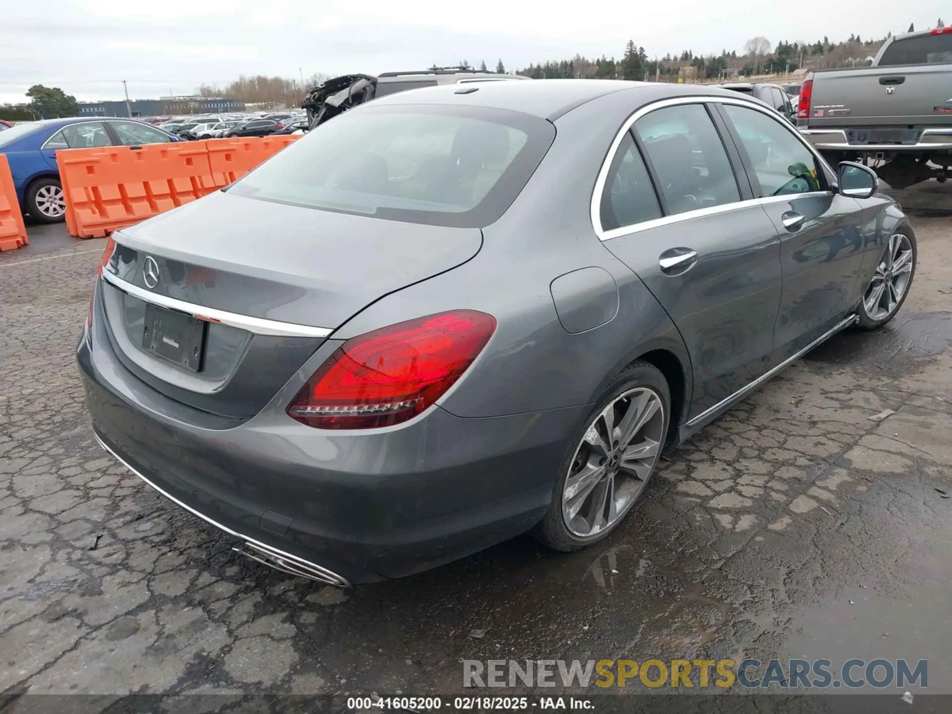 4 fotografías del automóvil dañado 55SWF8DB1KU302080 MERCEDES-BENZ C 300 2019