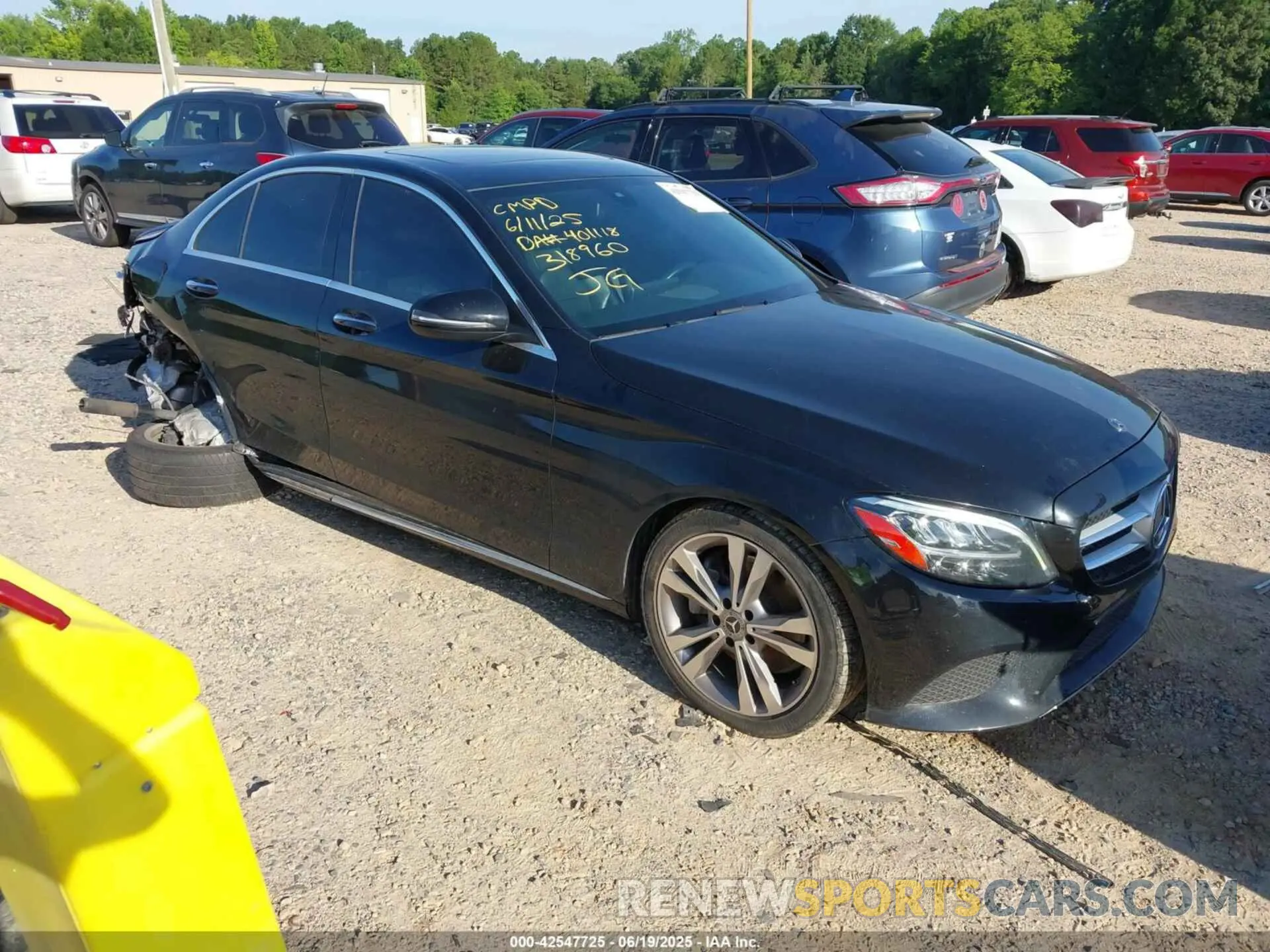 1 fotografías del automóvil dañado 55SWF8DB1KU318960 MERCEDES-BENZ C 300 2019