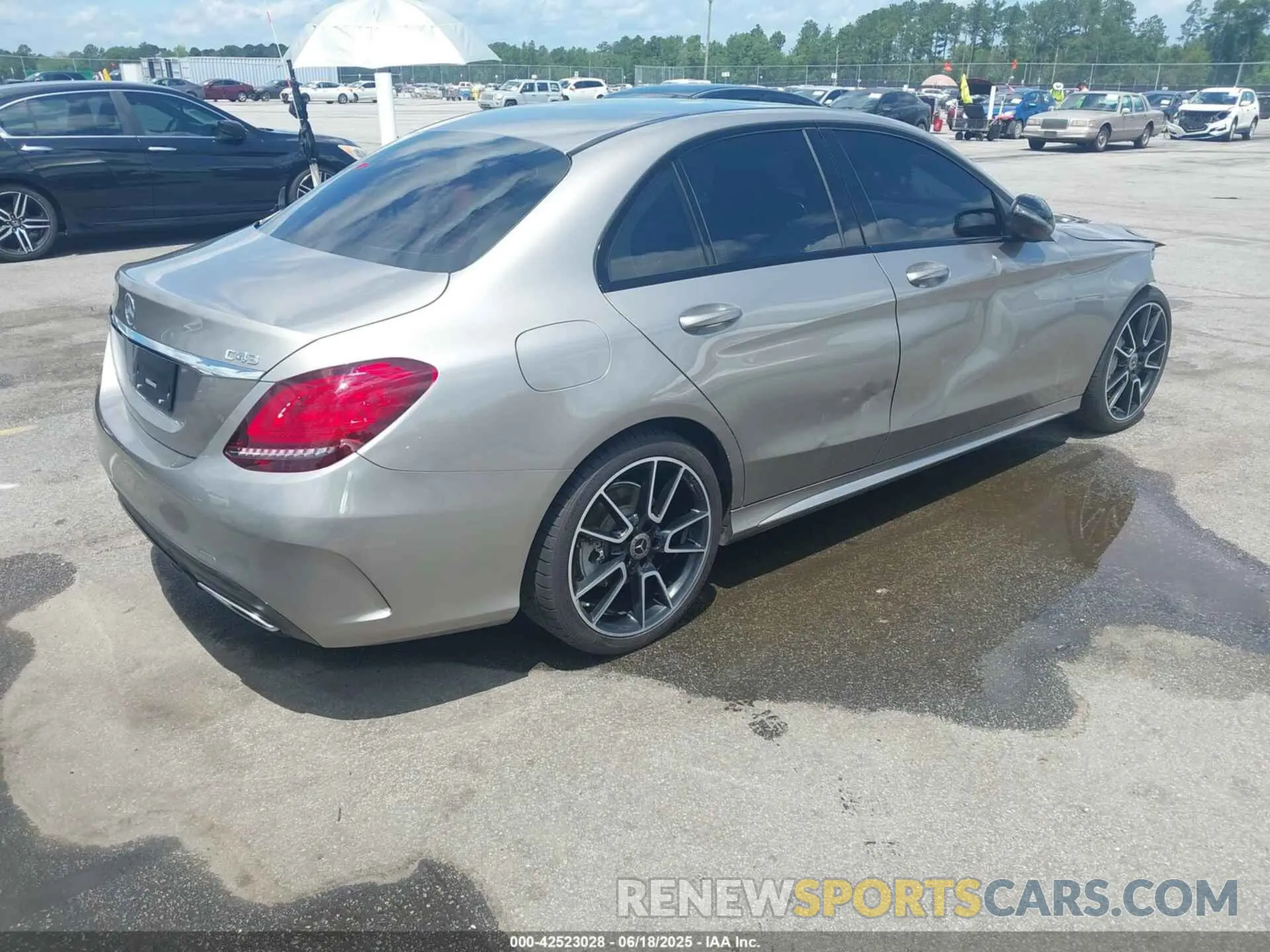 4 fotografías del automóvil dañado 55SWF8DB1KU319865 MERCEDES-BENZ C 300 2019