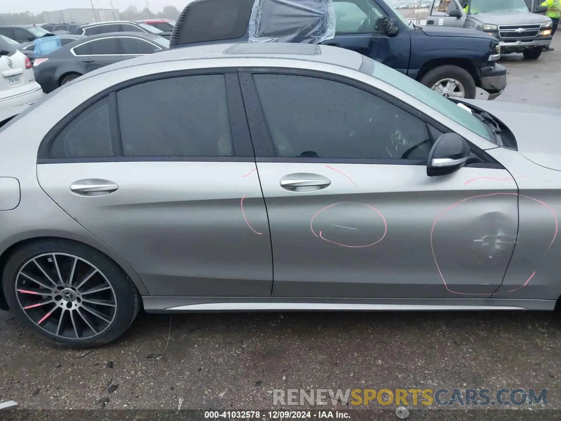 14 fotografías del automóvil dañado 55SWF8DB2KU308745 MERCEDES-BENZ C 300 2019