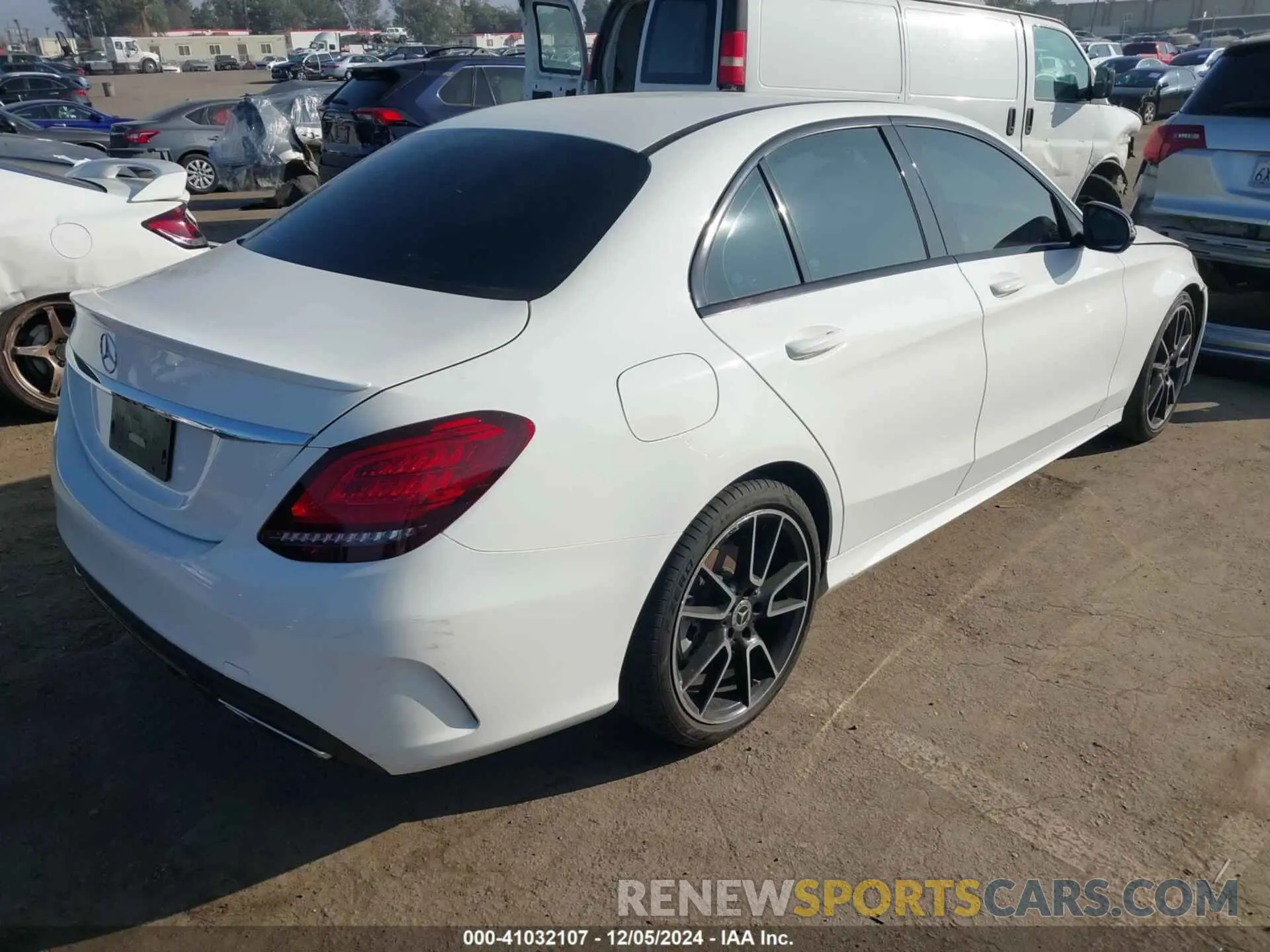 4 fotografías del automóvil dañado 55SWF8DB3KU291793 MERCEDES-BENZ C 300 2019