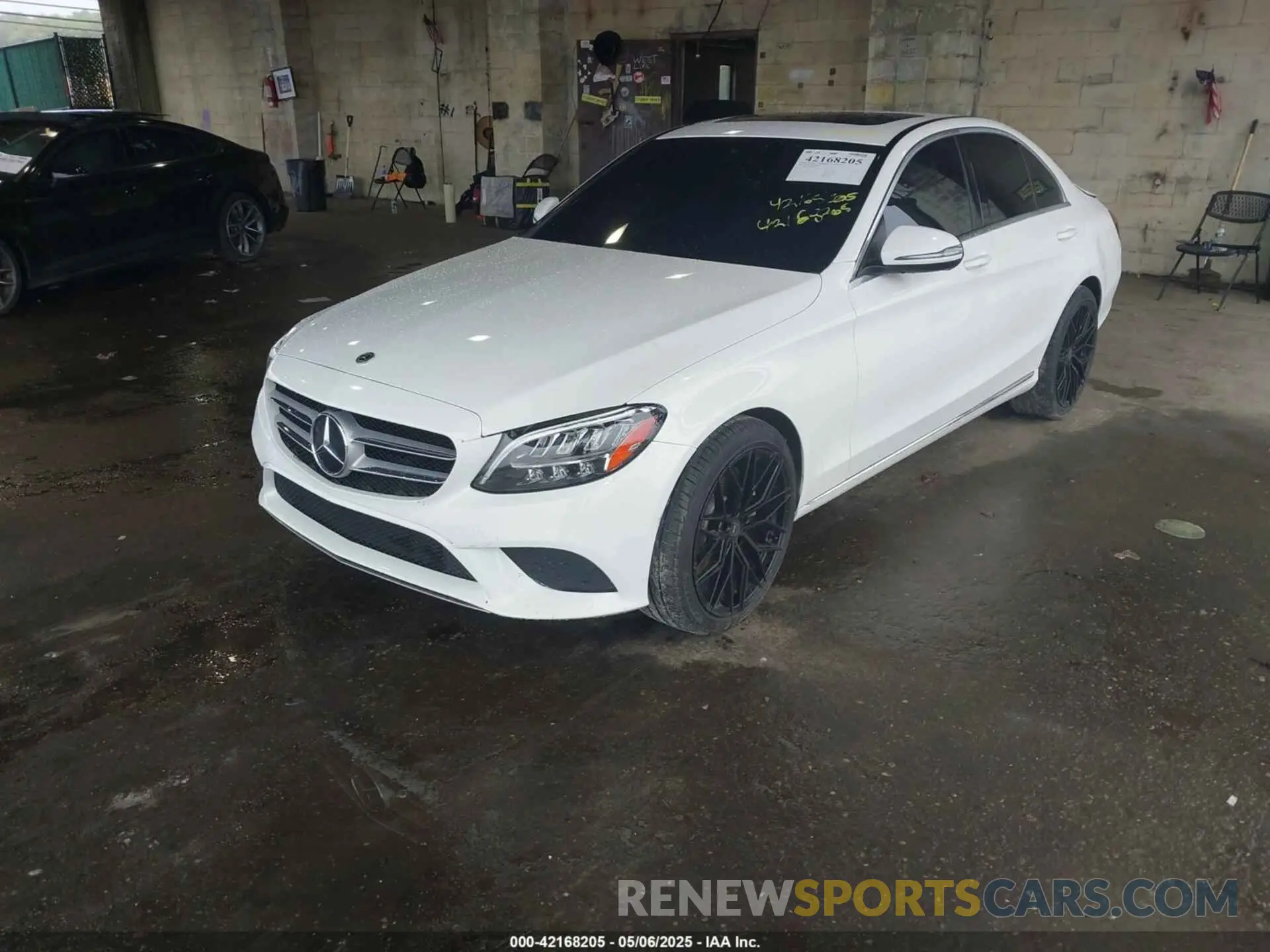 2 fotografías del automóvil dañado 55SWF8DB3KU293995 MERCEDES-BENZ C 300 2019