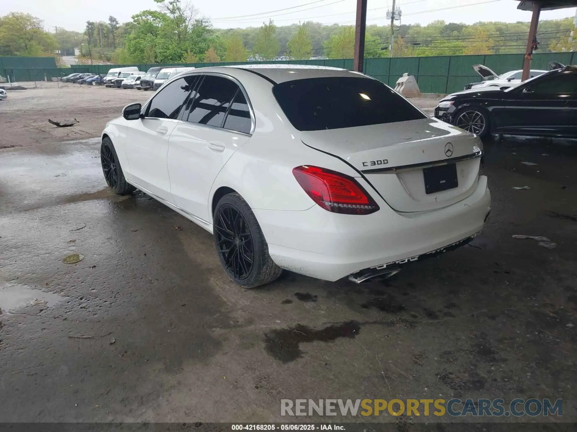3 fotografías del automóvil dañado 55SWF8DB3KU293995 MERCEDES-BENZ C 300 2019