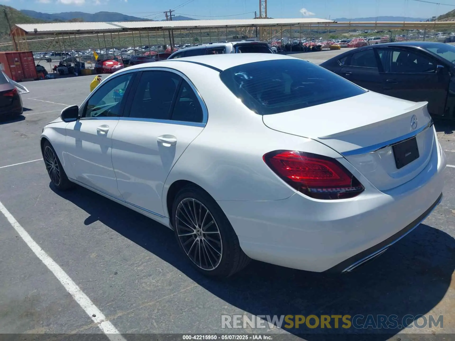 3 fotografías del automóvil dañado 55SWF8DB4KU294346 MERCEDES-BENZ C 300 2019